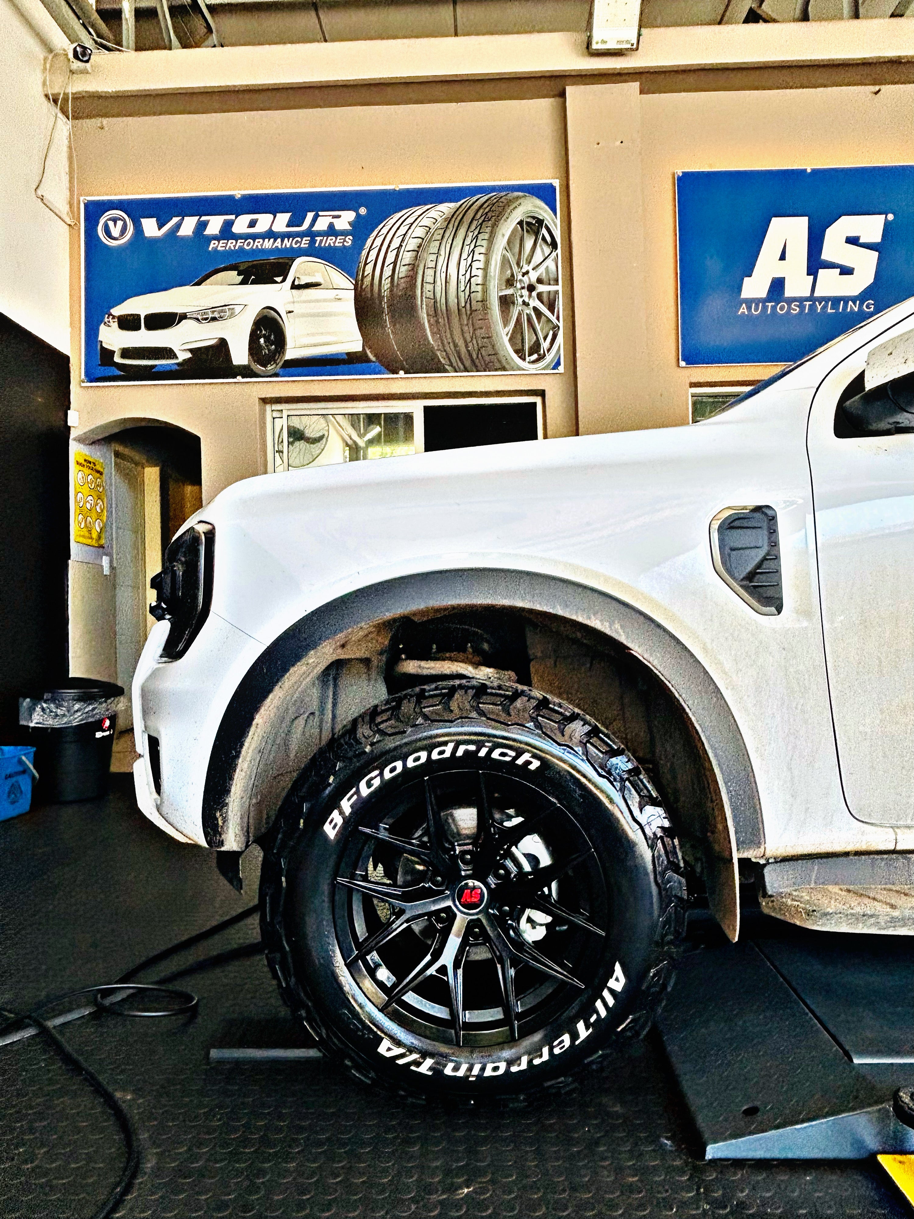 18” TWCS BAKKIE RIMS 6/139 PCD