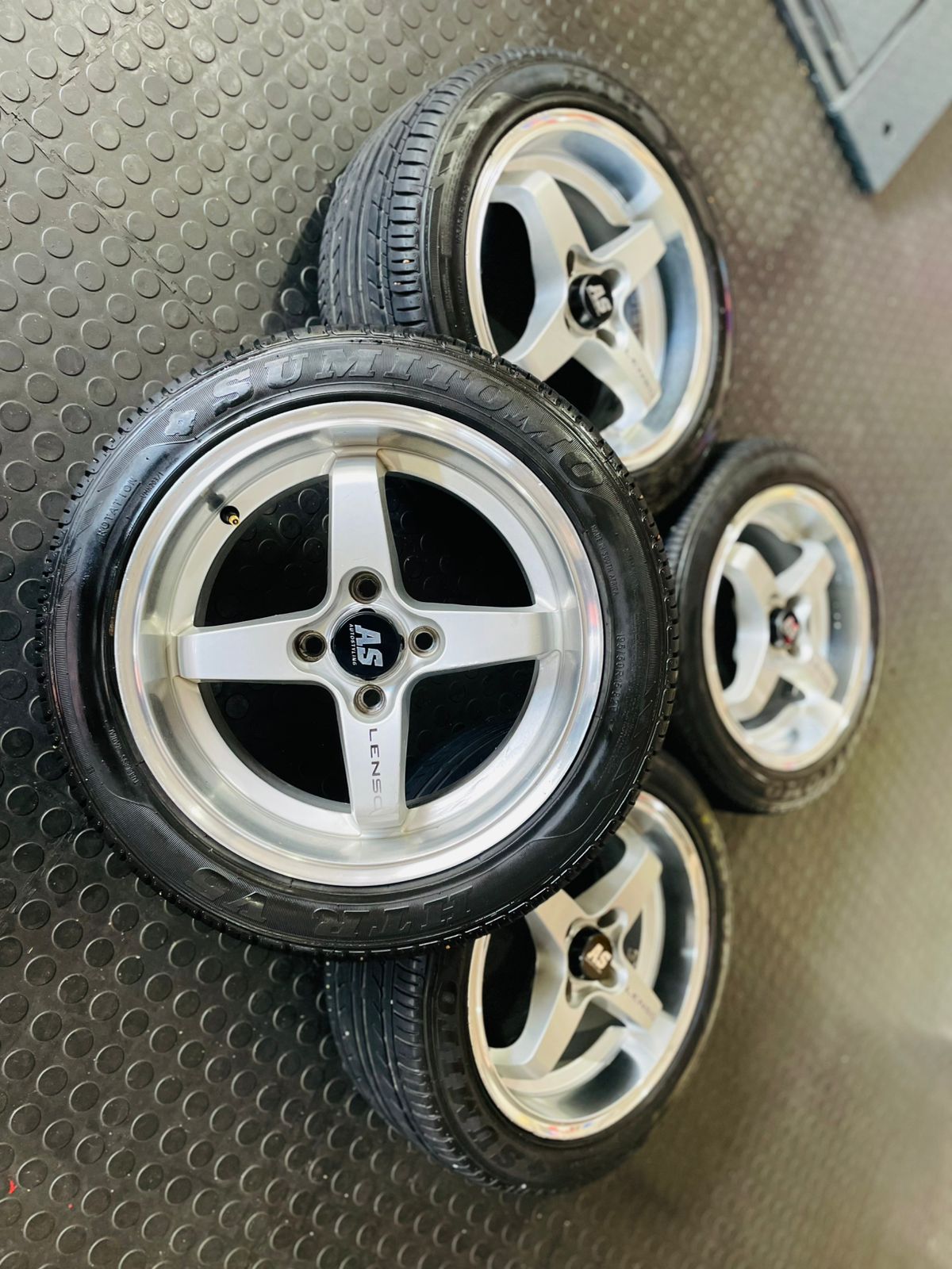 15” ORIGINAL LENSO MAGLIGHTS 4/100 PRE OWNED / USED RIMS - Autostyling Klerksdorp