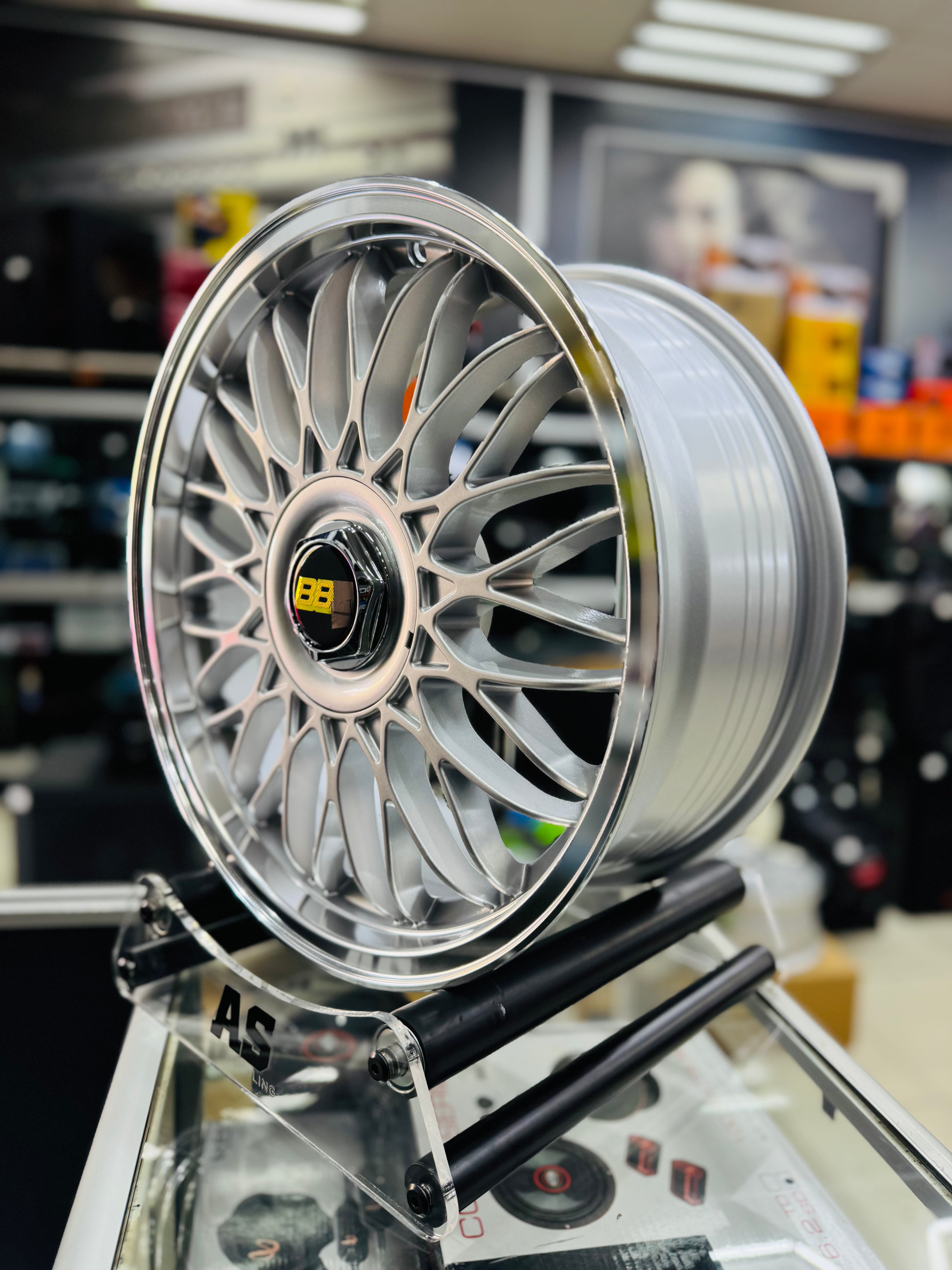 17” VURA 5x100 & 4x100 pcd wheels