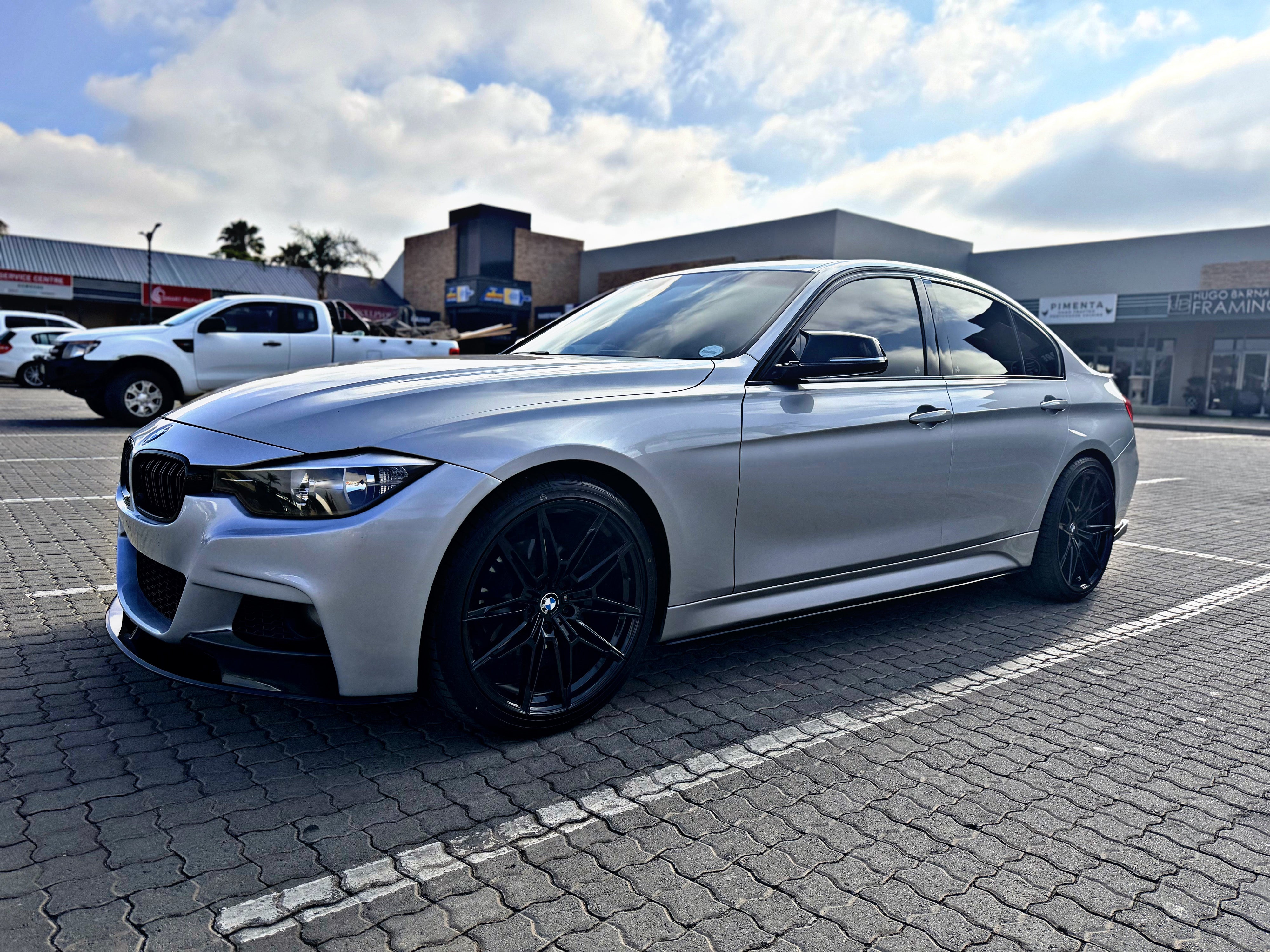 20” BM G80 COMP GLOSS BLACK RIMS