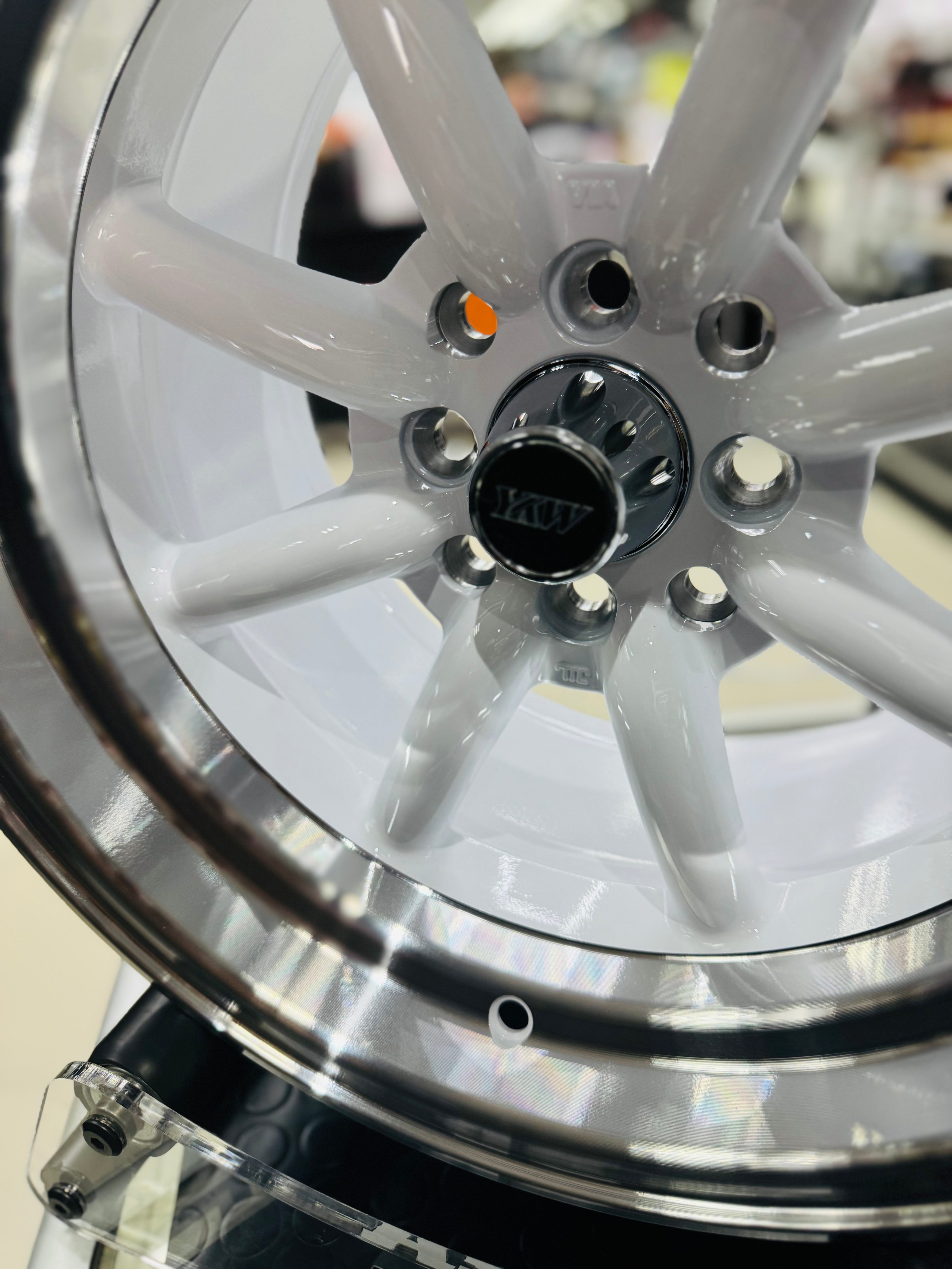 15” AS-WATA 8J/9J  4/100 4/114 WHITE RIMS