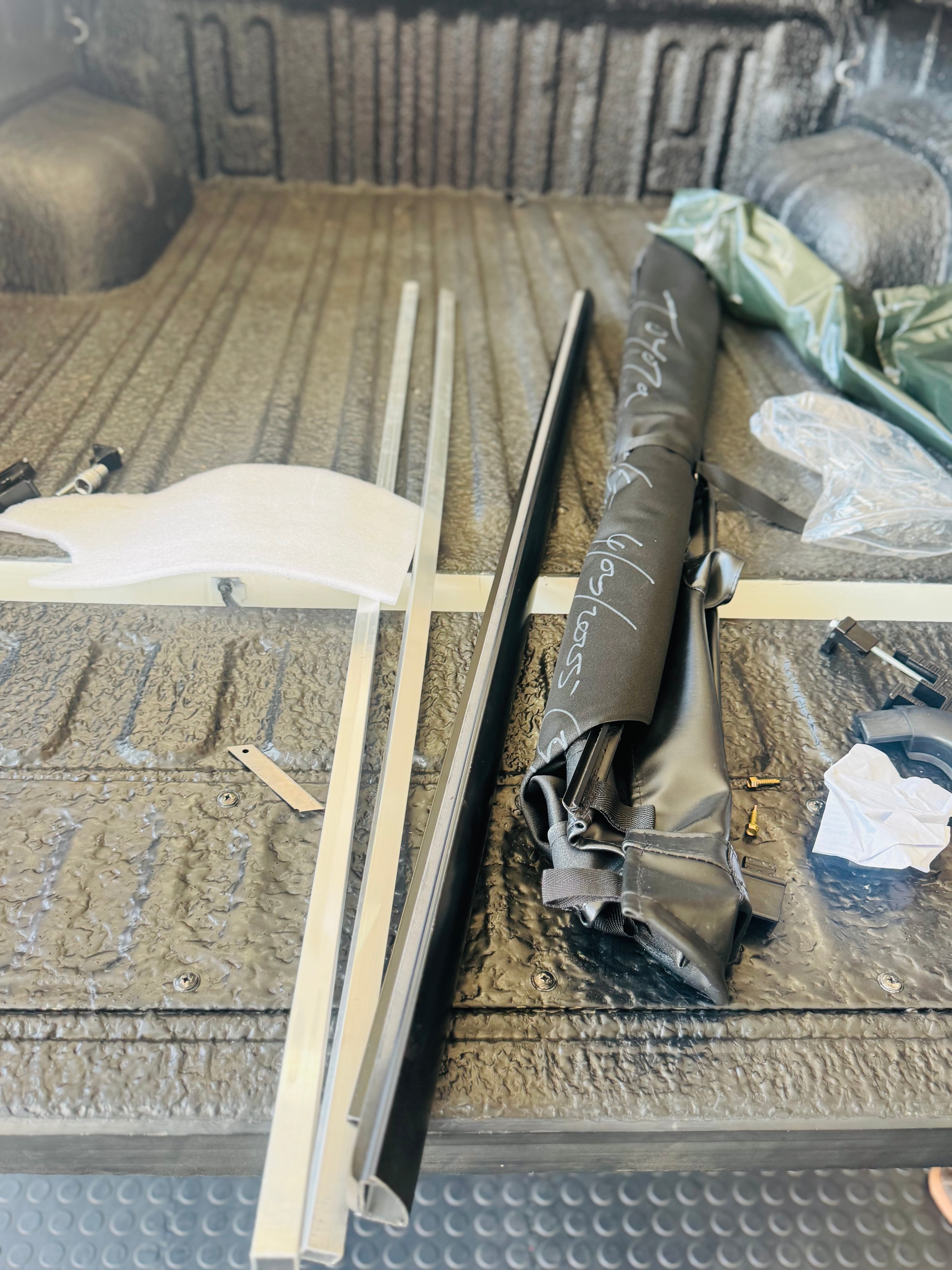 TOYOTA HILUX GD6 DOUBLE CAB CLIP IN TONNEAU COVER