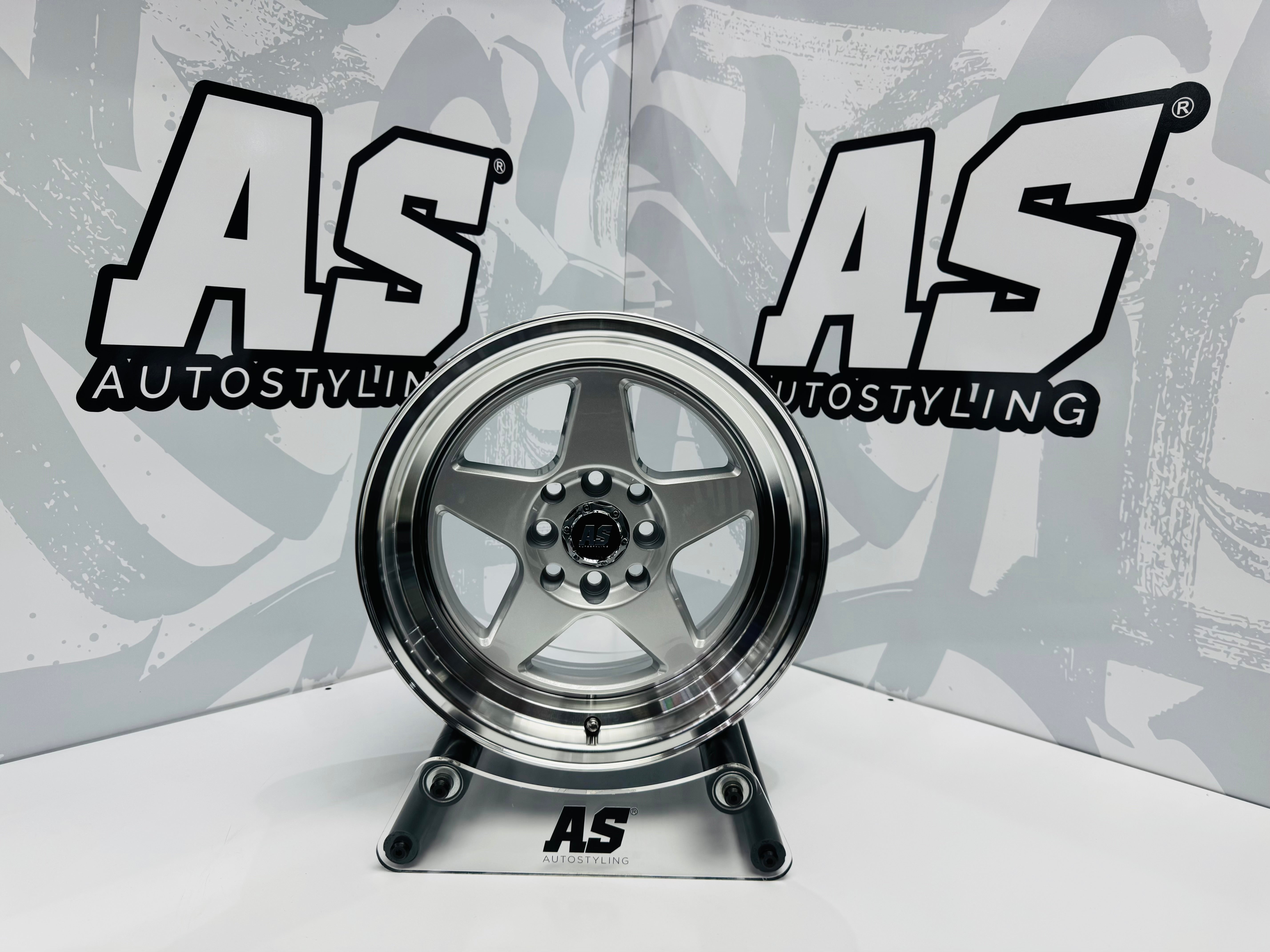 15” M7697 4/100 4/114 SF