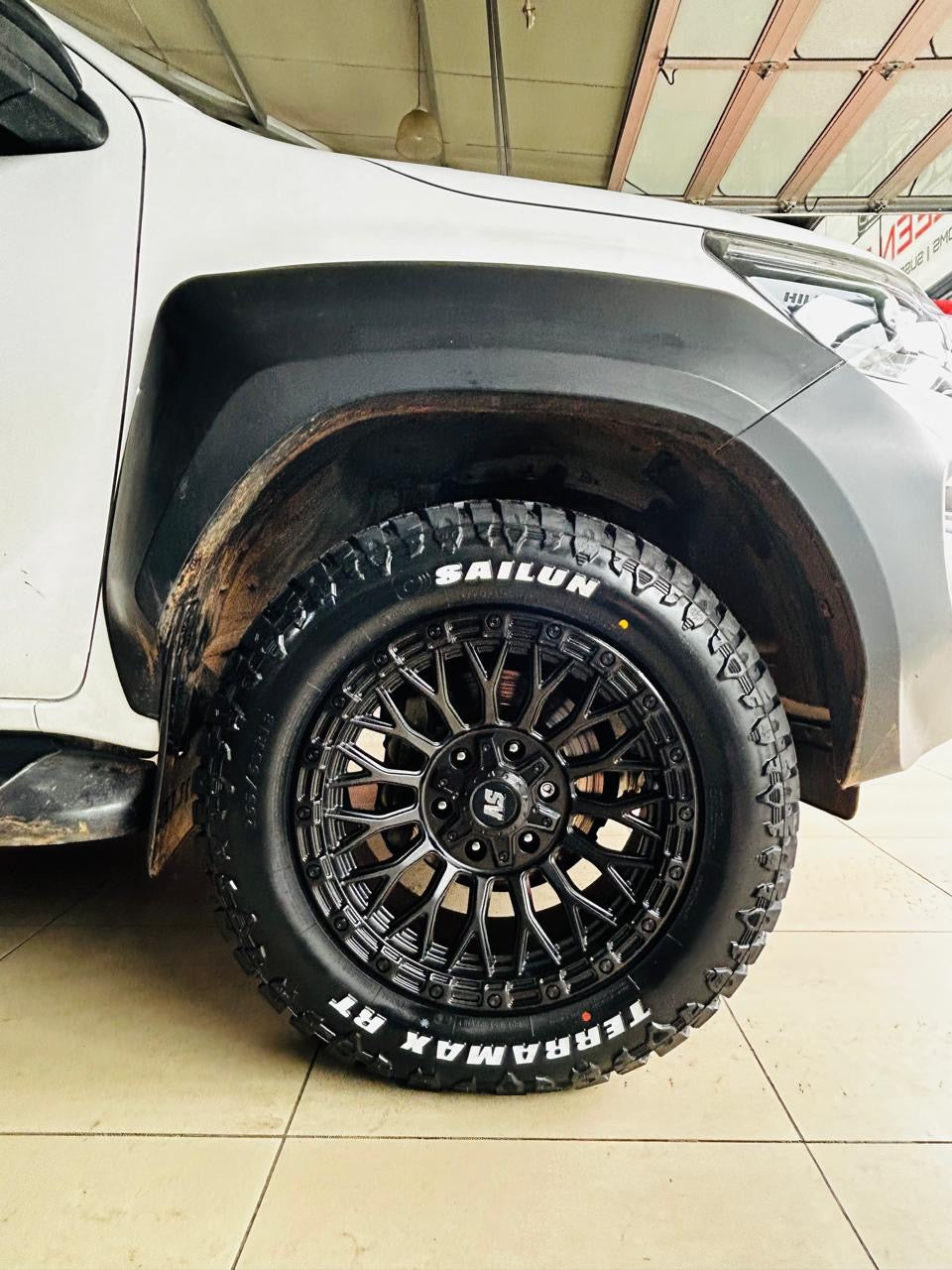 265/60/18 SAILUN R/T TYRE WHITE LETTERS