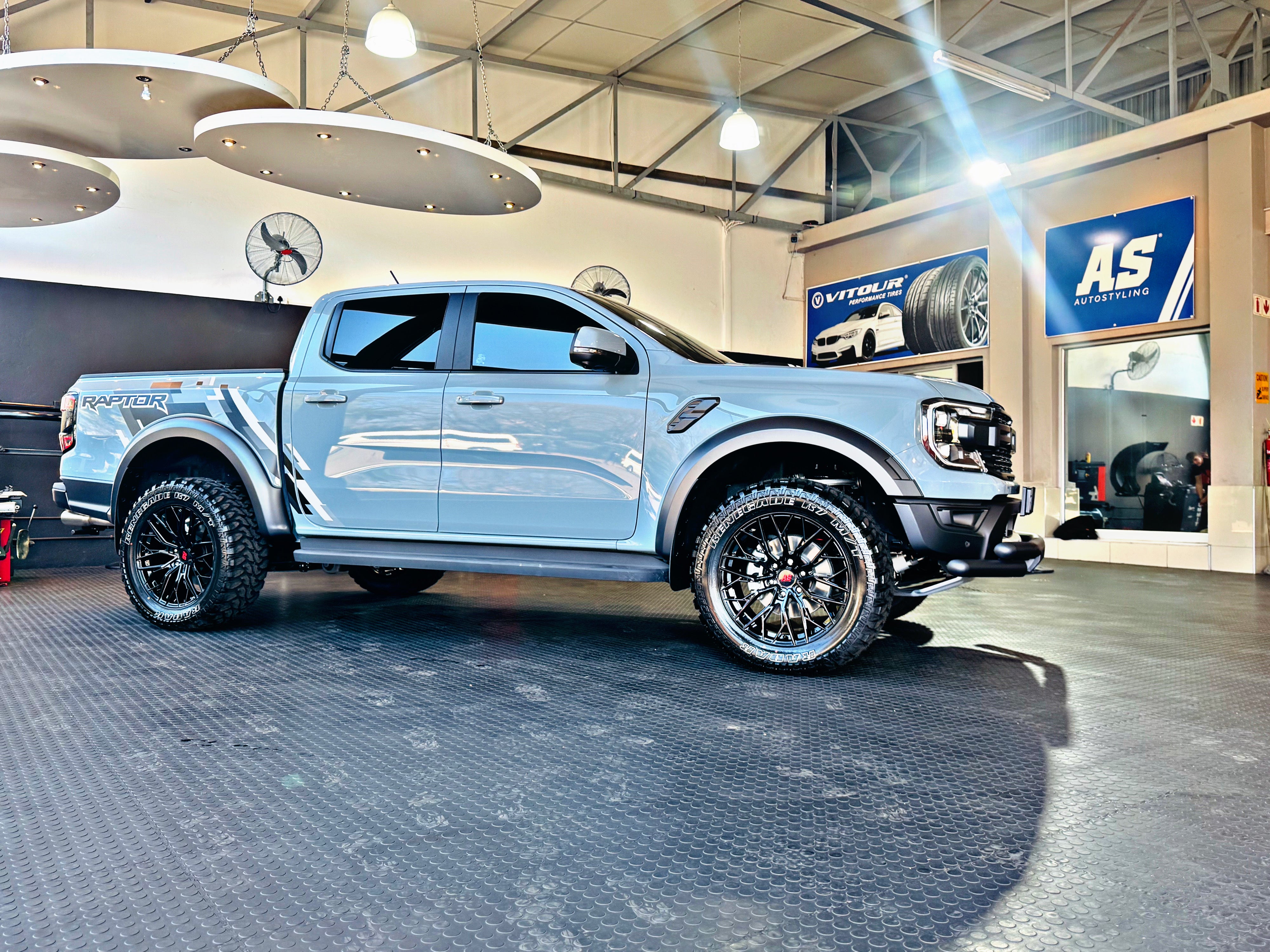 20” AS LOS ANGELES  BAKKIE RIMS 6/139 PCD