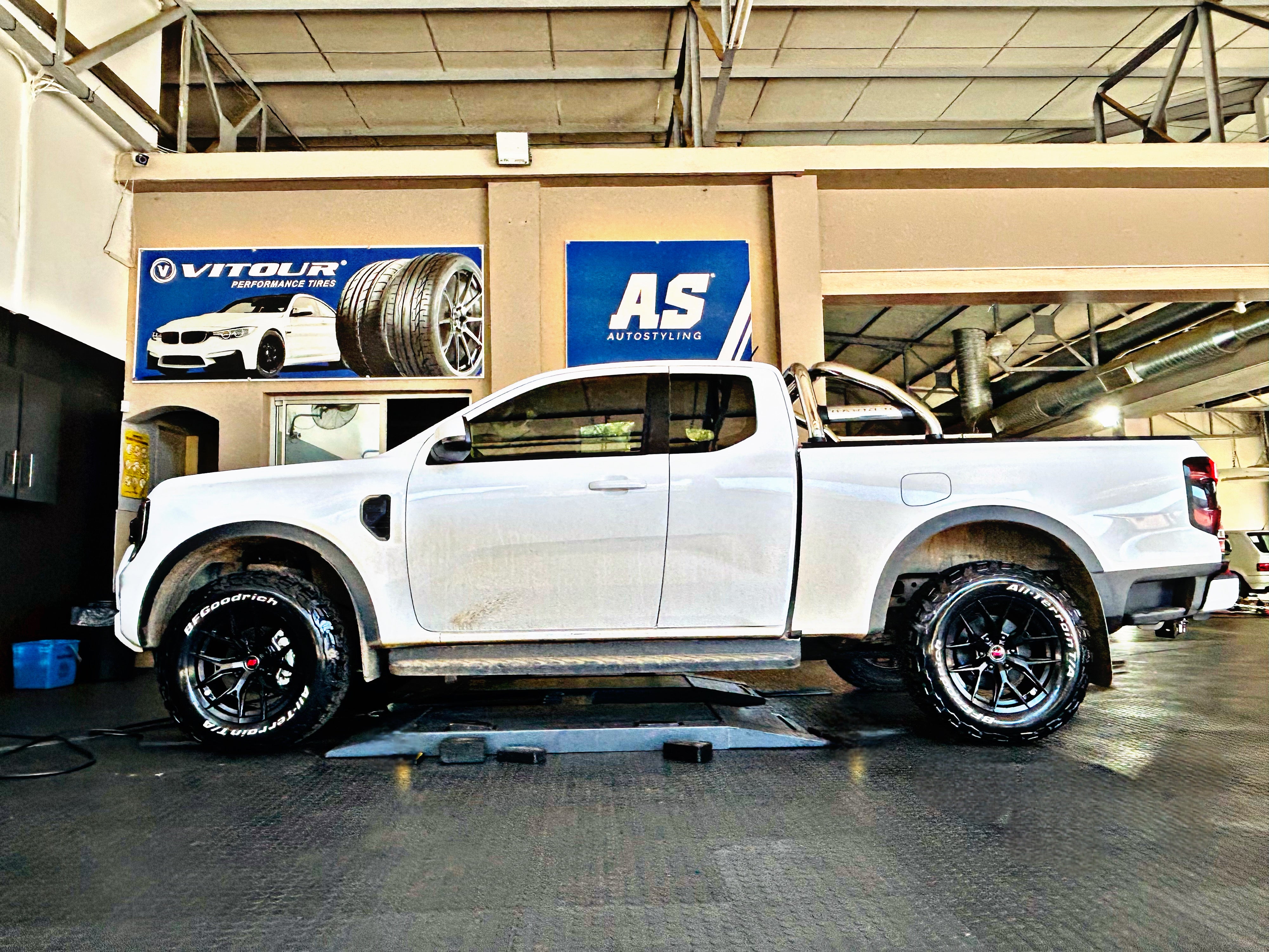 18” TWCS BAKKIE RIMS 6/139 PCD