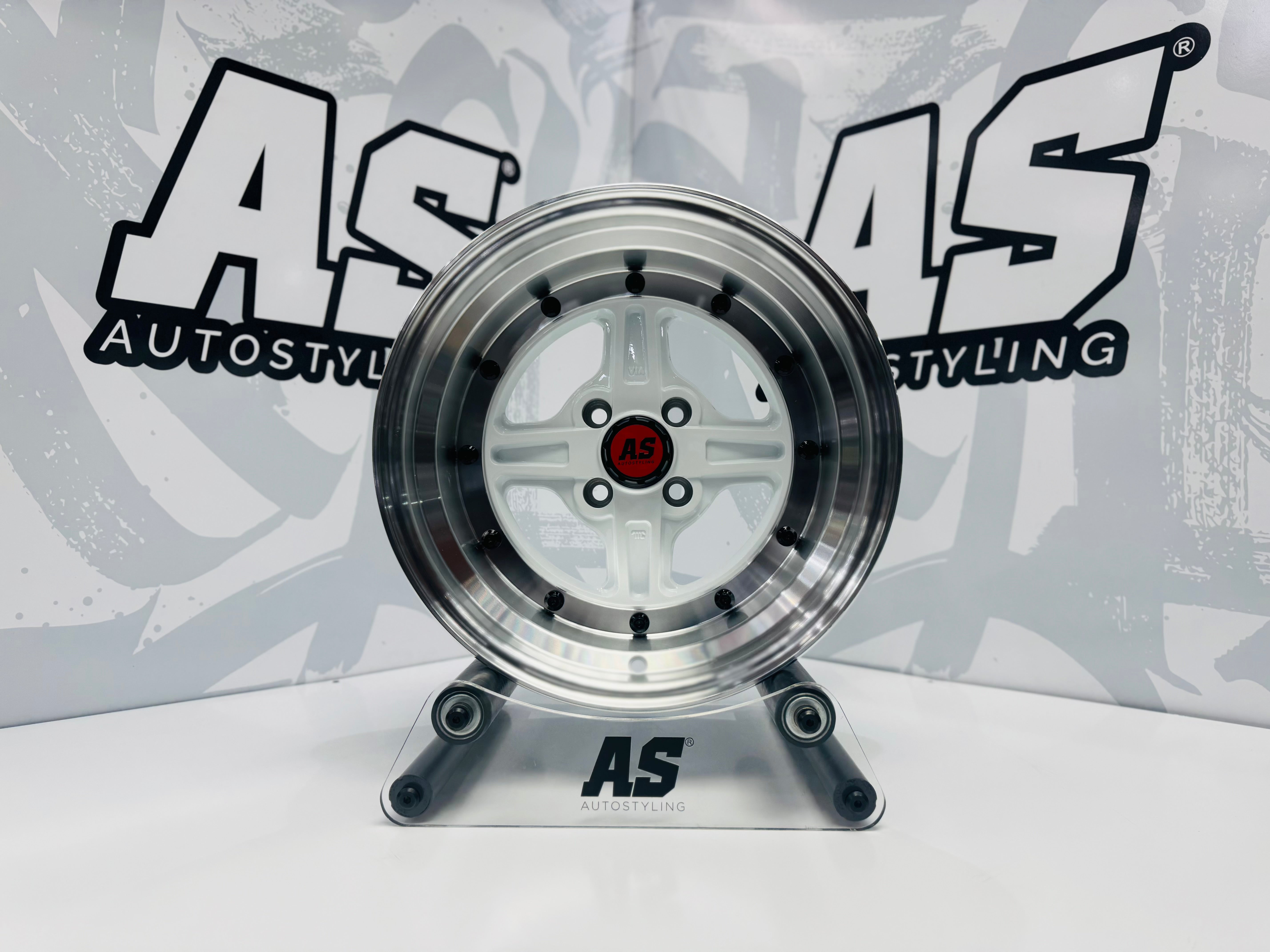 15” AS-E40 4/100  WHITE