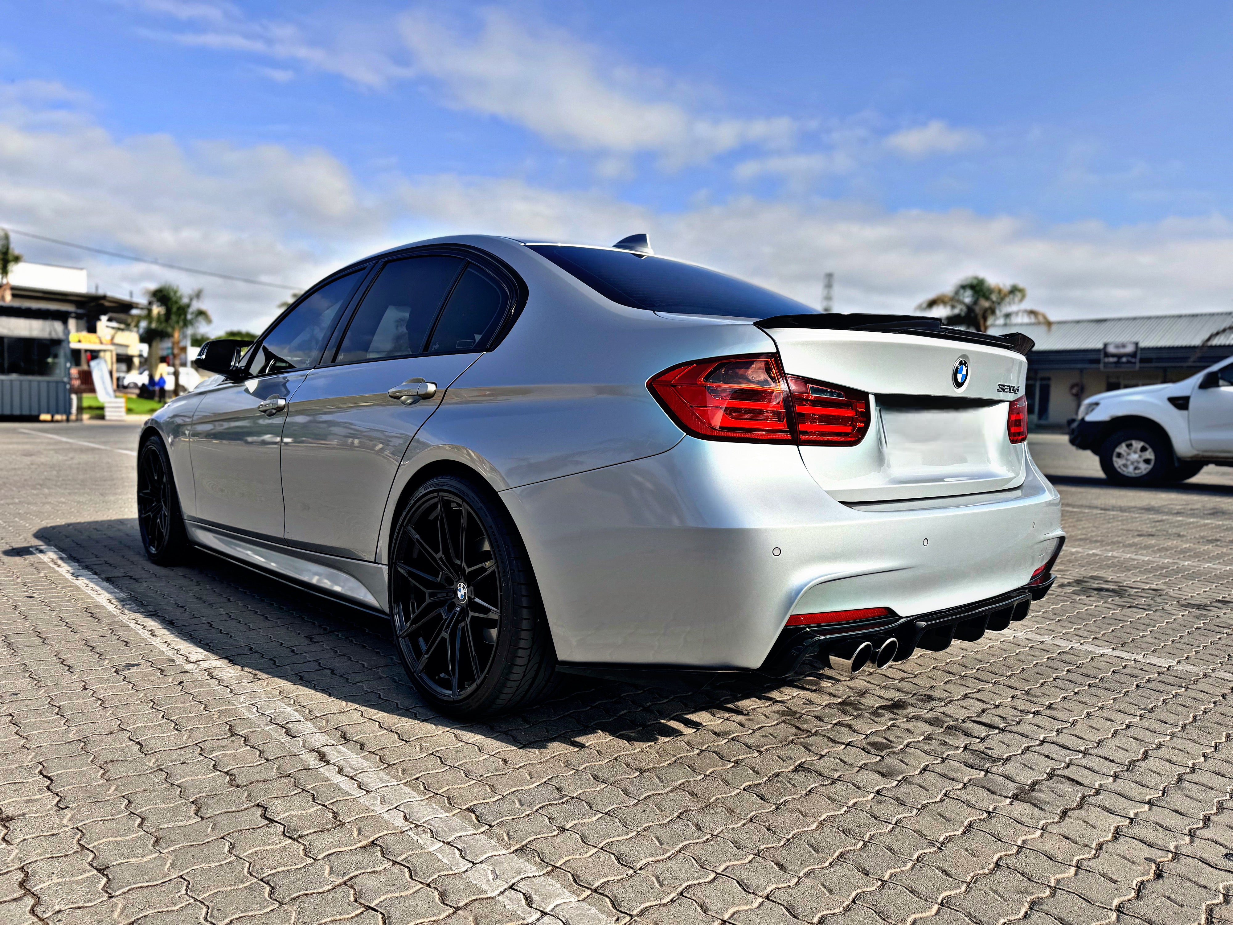 20” BM G80 COMP GLOSS BLACK RIMS