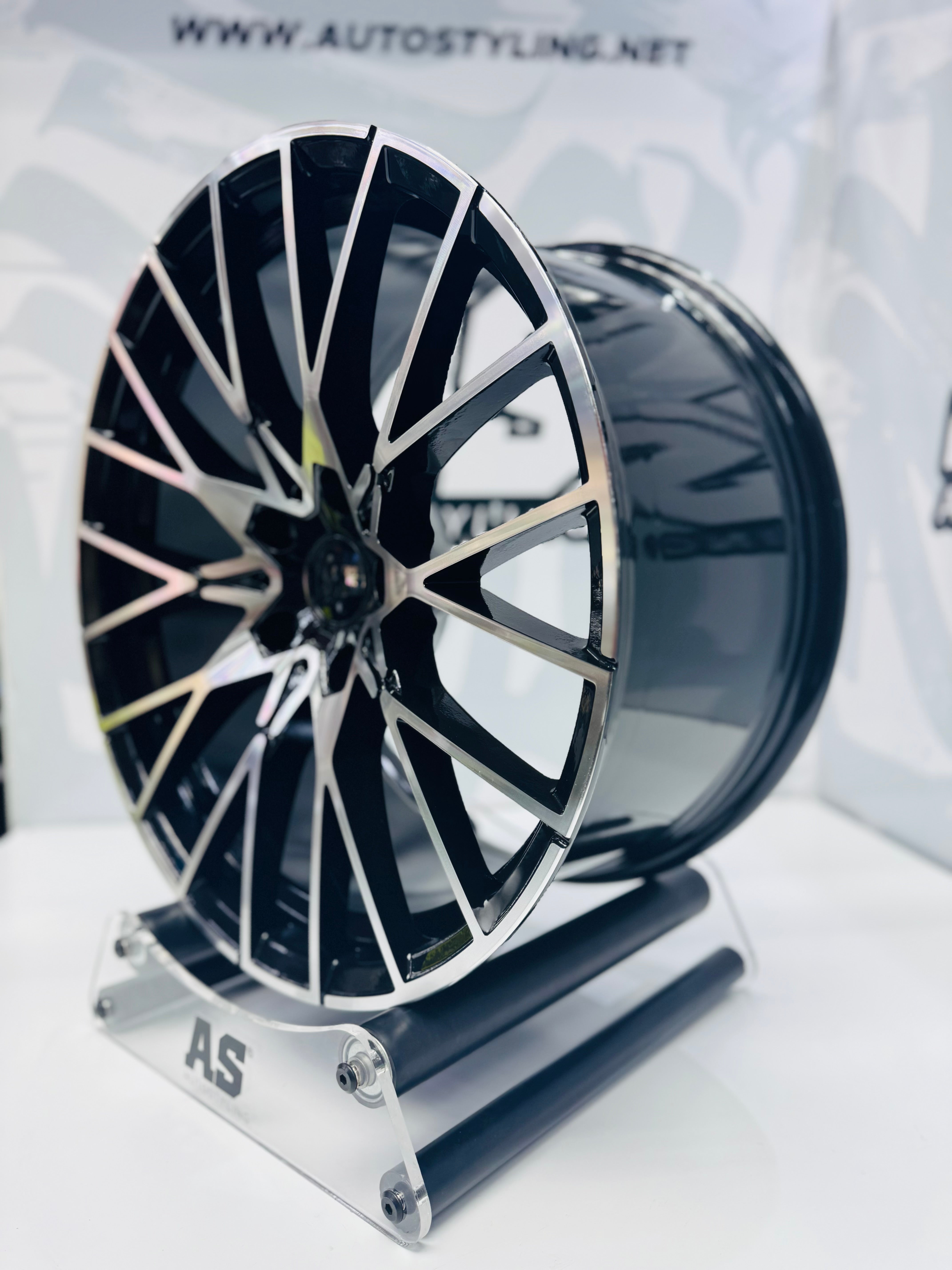 19” 330is   5/120 FOR 3 SERIES / 4 SERIES - Autostyling Klerksdorp