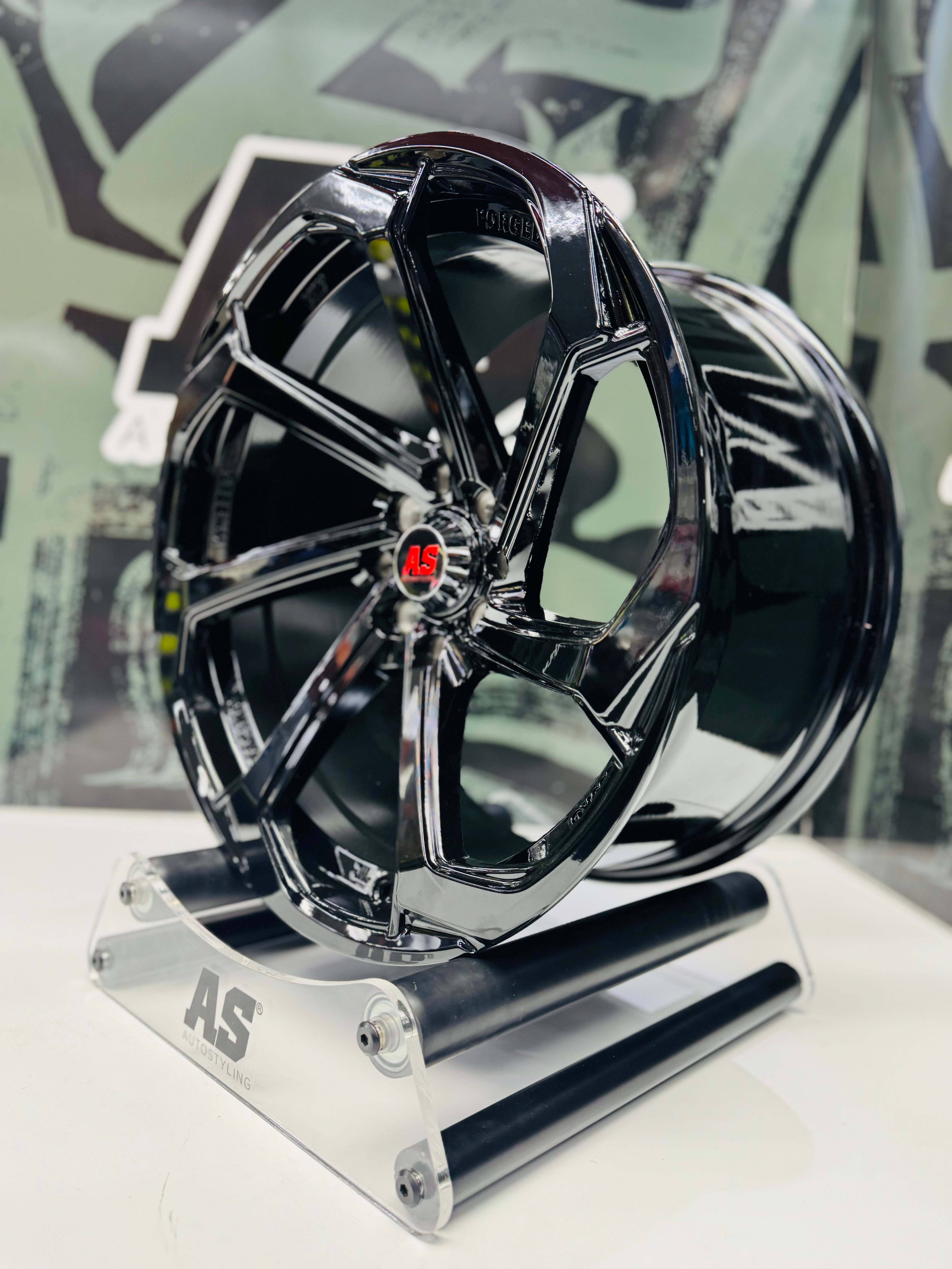 17” YKW 7038 4x100 or 4x114 & 5x100 or 5x114 rims - Autostyling Klerksdorp