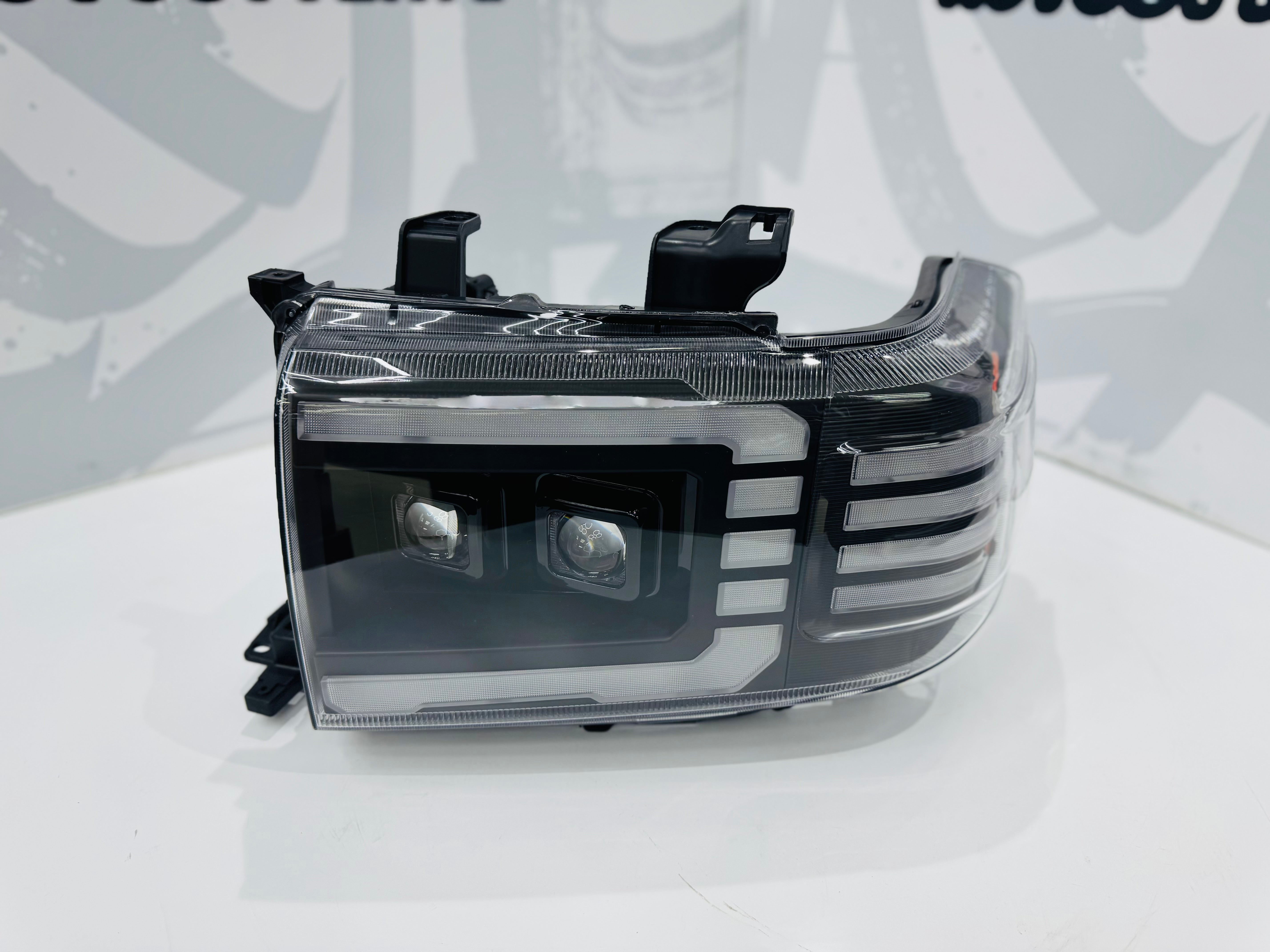 TOYOTA LANDCRUISER 79 2008-2023 FJ  STYLE DYNAMIC LED HEADLIGHTS