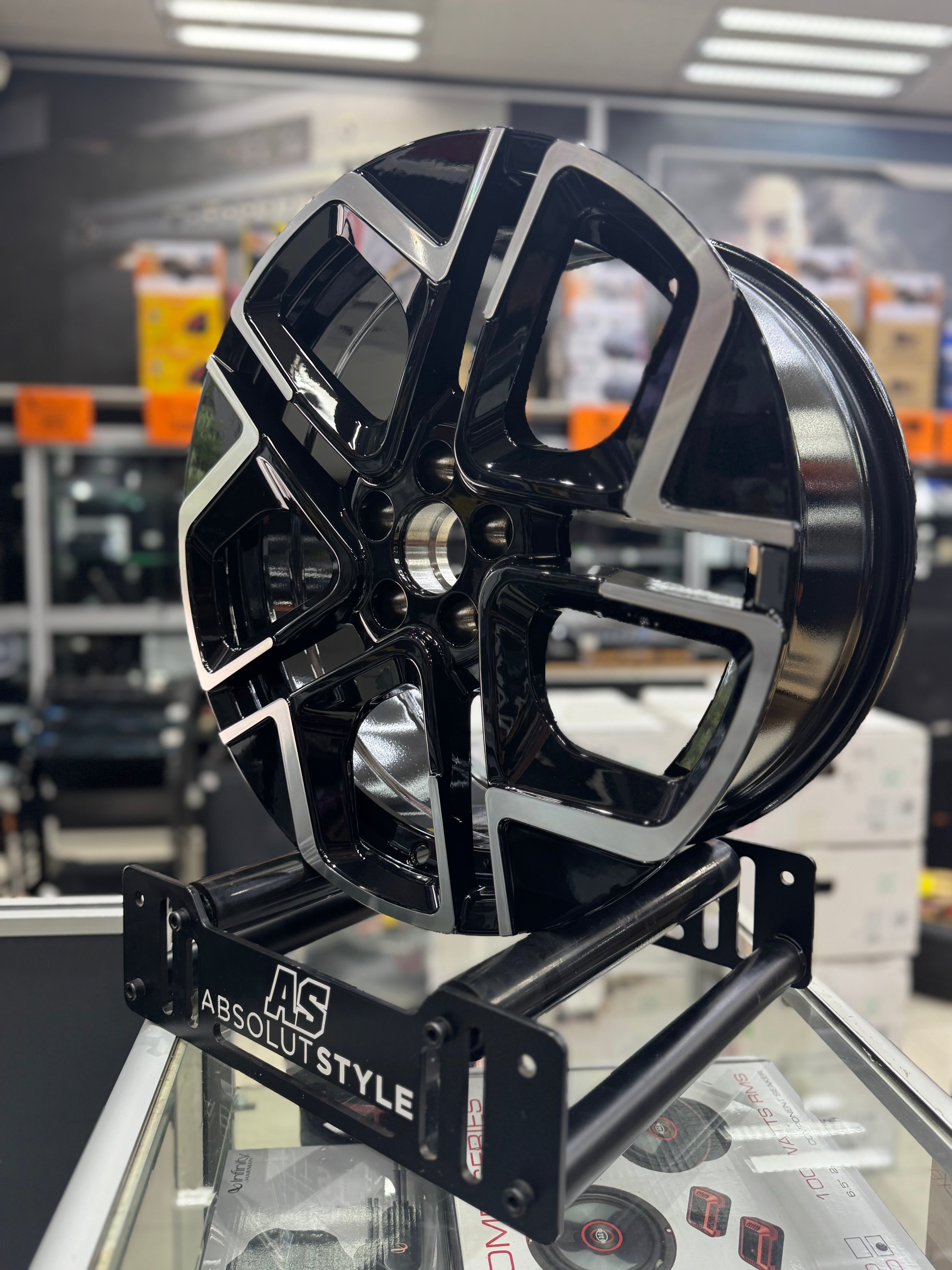 17” AV 79 5/100 BLACK MACHINE FACE