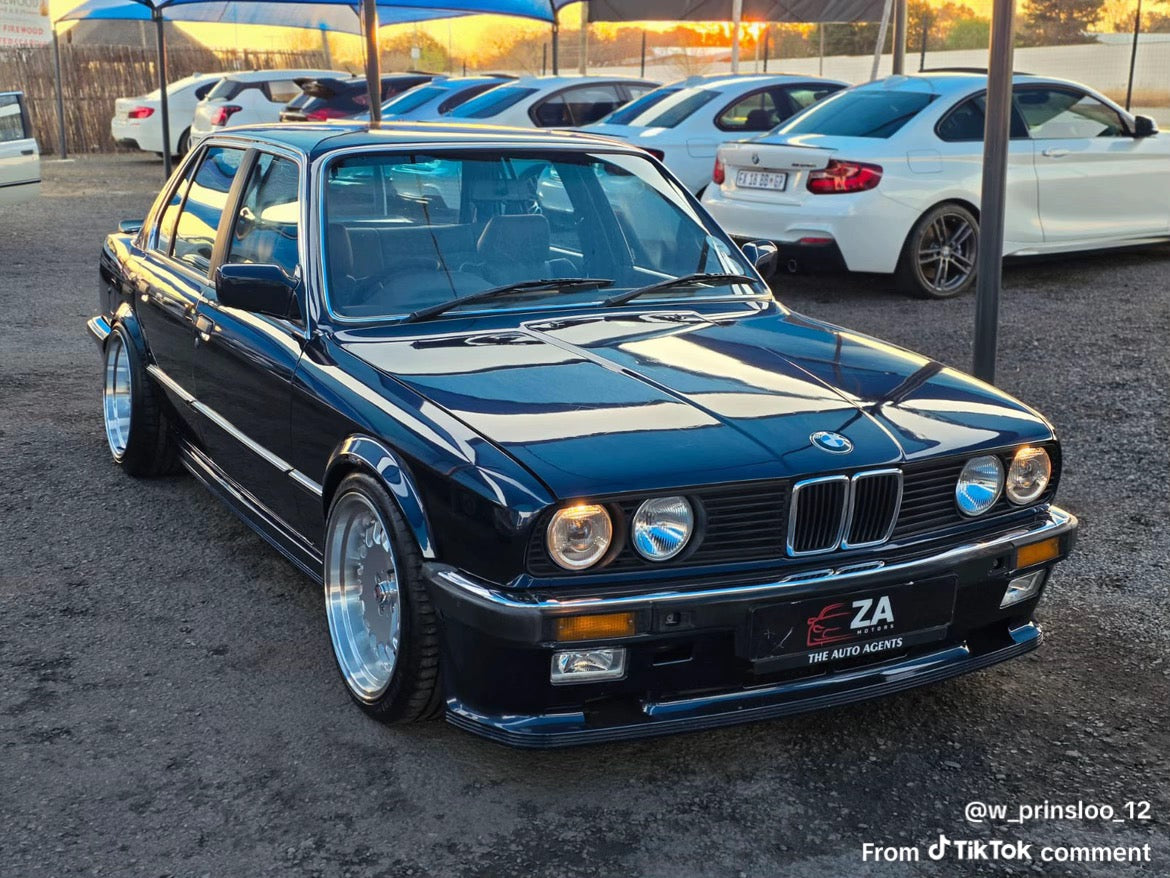 17” AS- E30 BOTTLE CAPS   8.5/10j 4/100  SILVER - Autostyling Klerksdorp