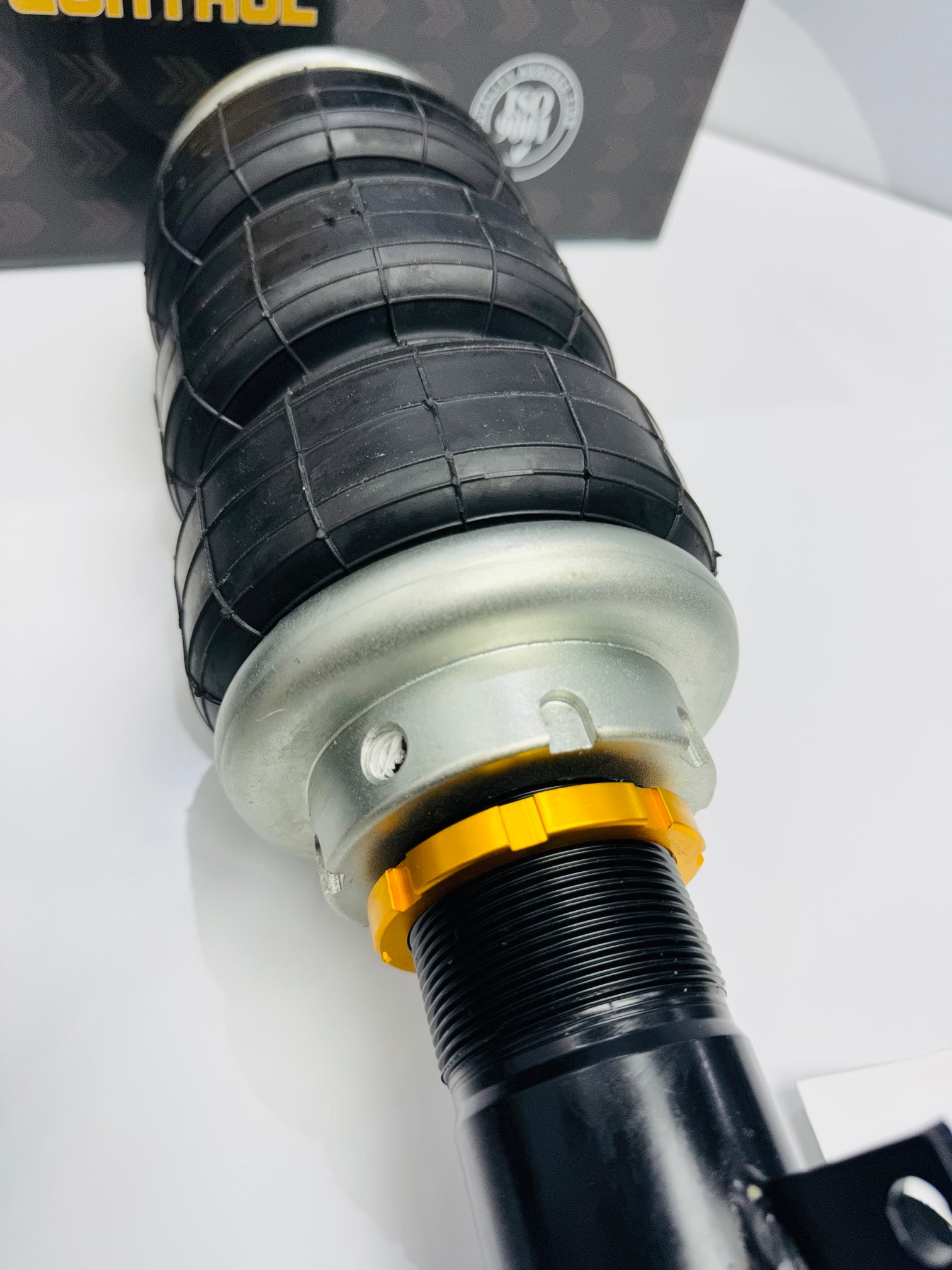 TOYOTA E9/10 ARC  AIR SUSPENSION STRUTS REAR  FIXED HEIGHT