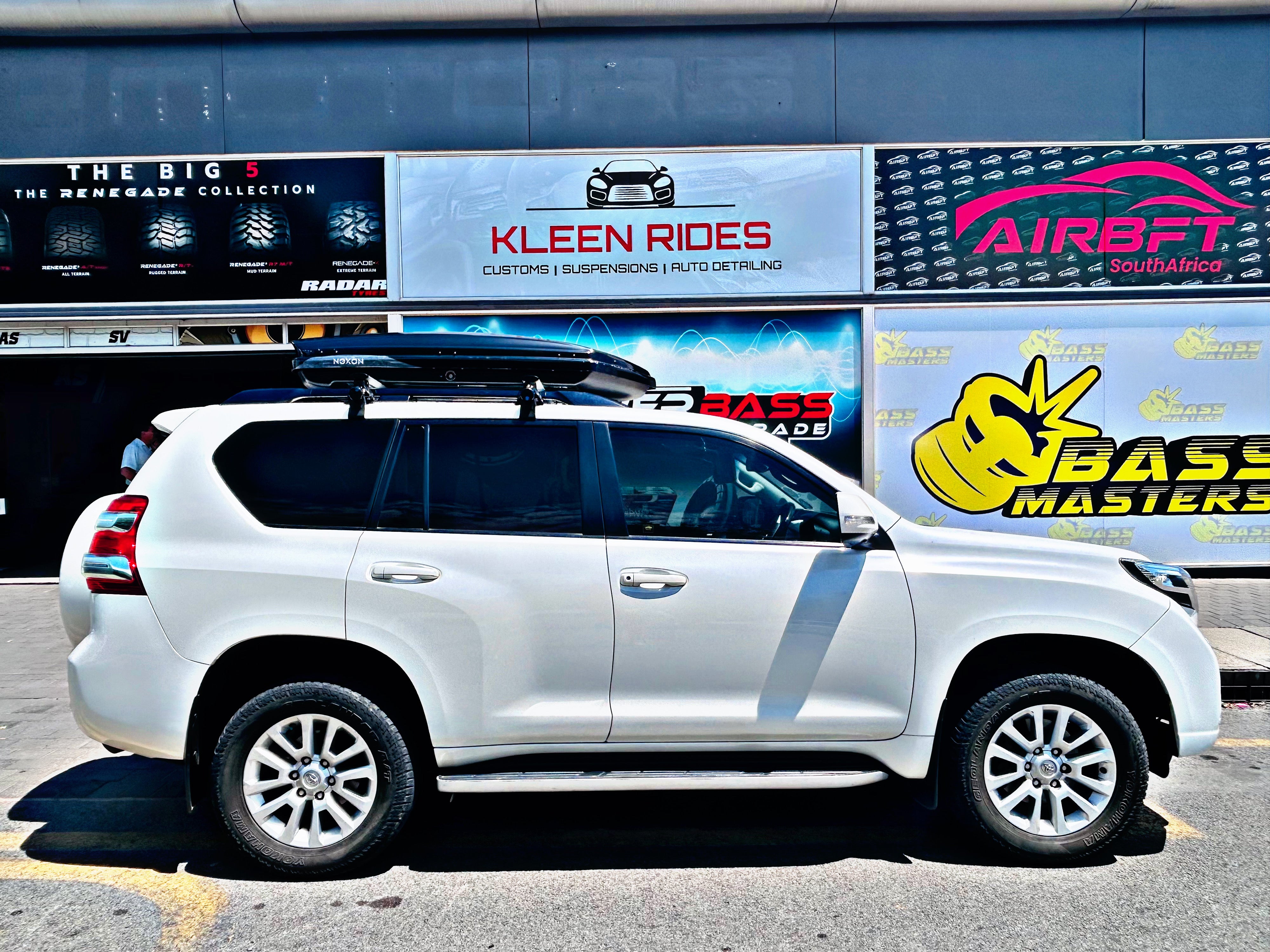 ROOF BOX SLIM LINE  580L ABS PLASTIC