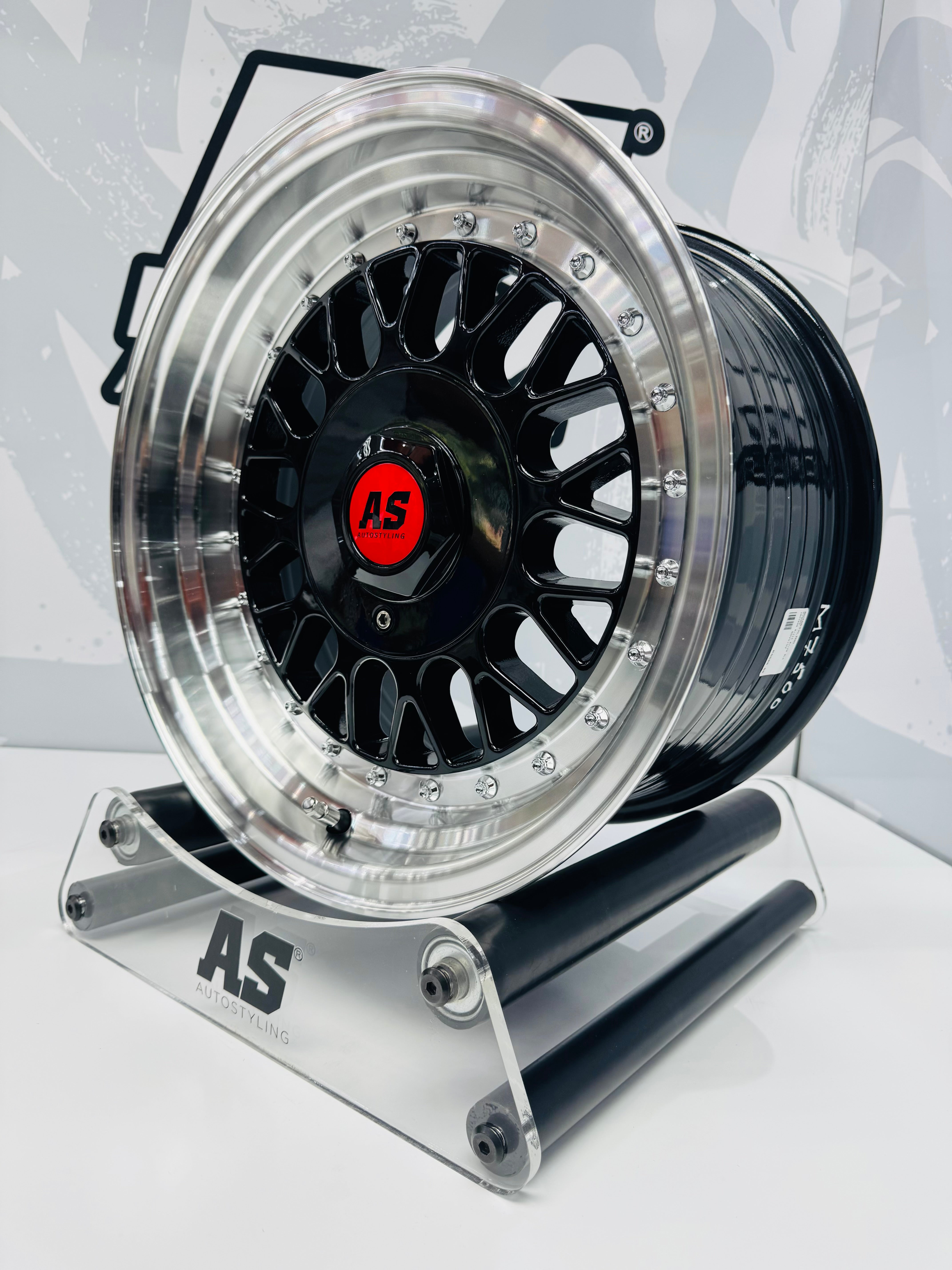 15” M7500  4/100 4/114 BLACK