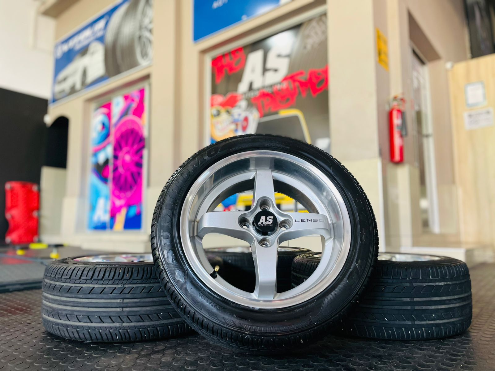 15” ORIGINAL LENSO MAGLIGHTS 4/100 PRE OWNED / USED RIMS - Autostyling Klerksdorp