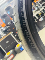 305/25R21 Michelin Pilot Sport 4 S (XL) 98Y SOLD IN A SET OF 2