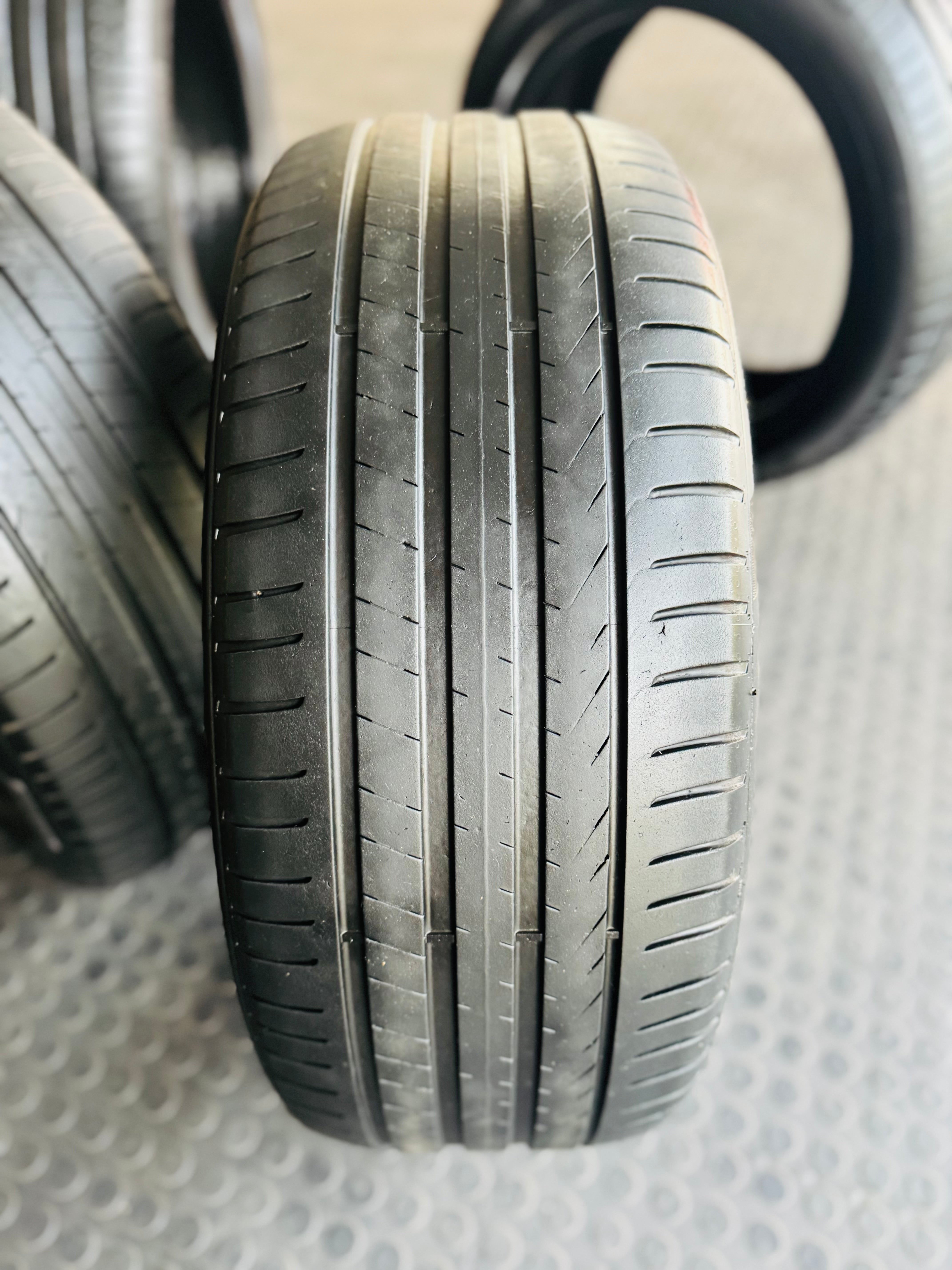 255/45/19 PIRELLI SCORPIO TYRE  ( used )