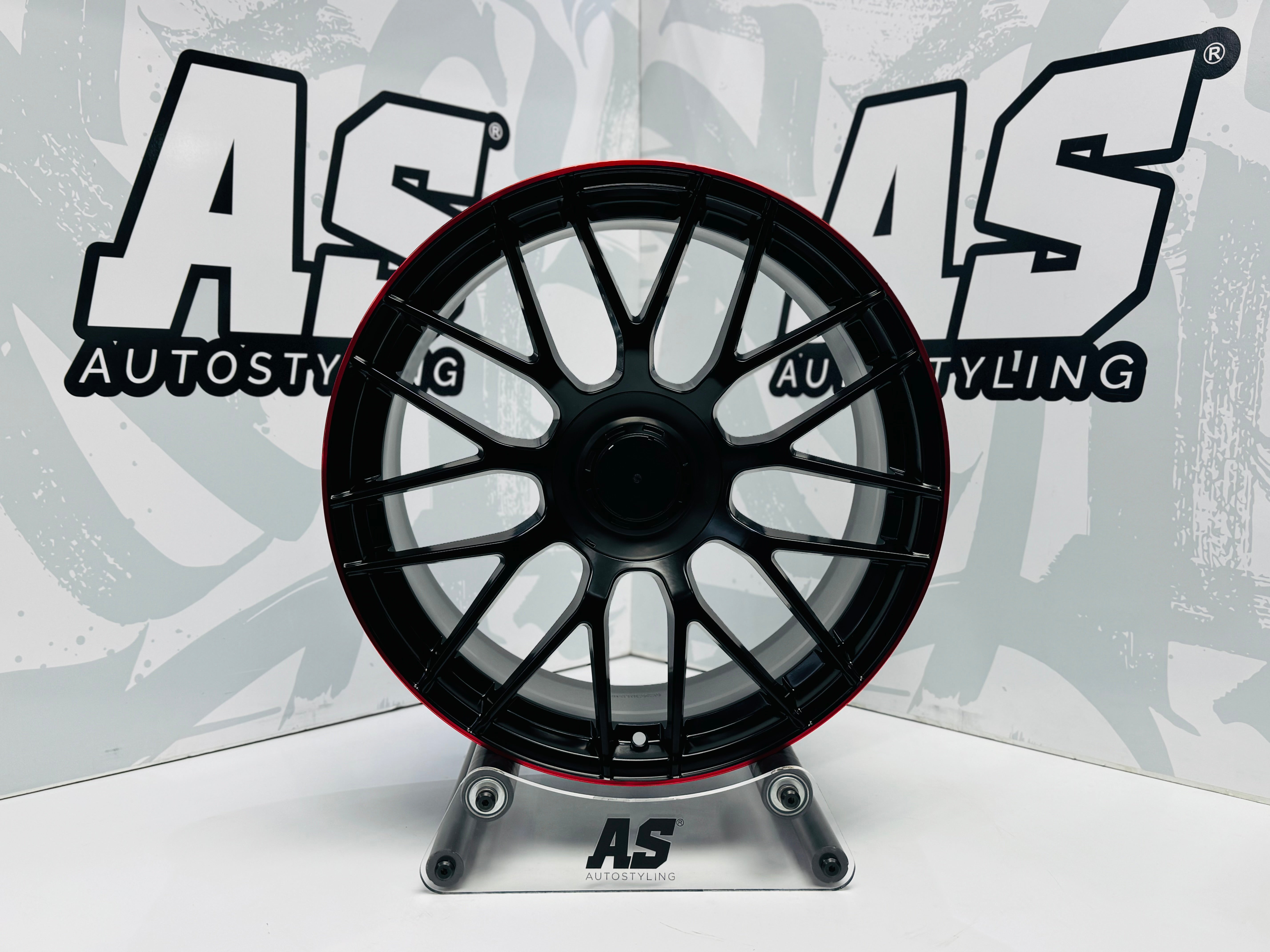 19” 5x112 C63s BLACK with red lip - Autostyling Klerksdorp