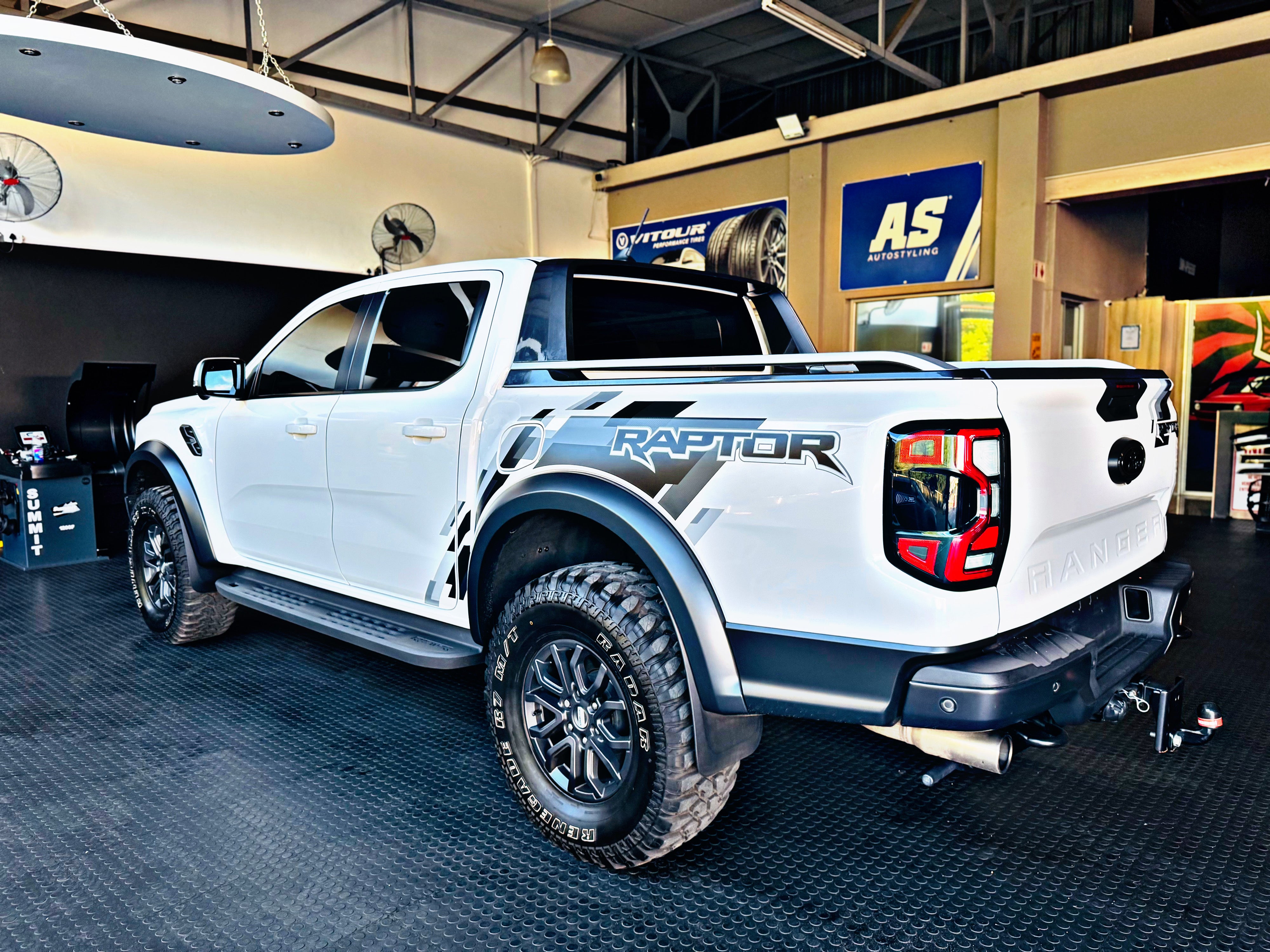 FORD RANGER Suitable To Fit - Next Gen (22-On) OEM Style Sports Roll Bar GREY