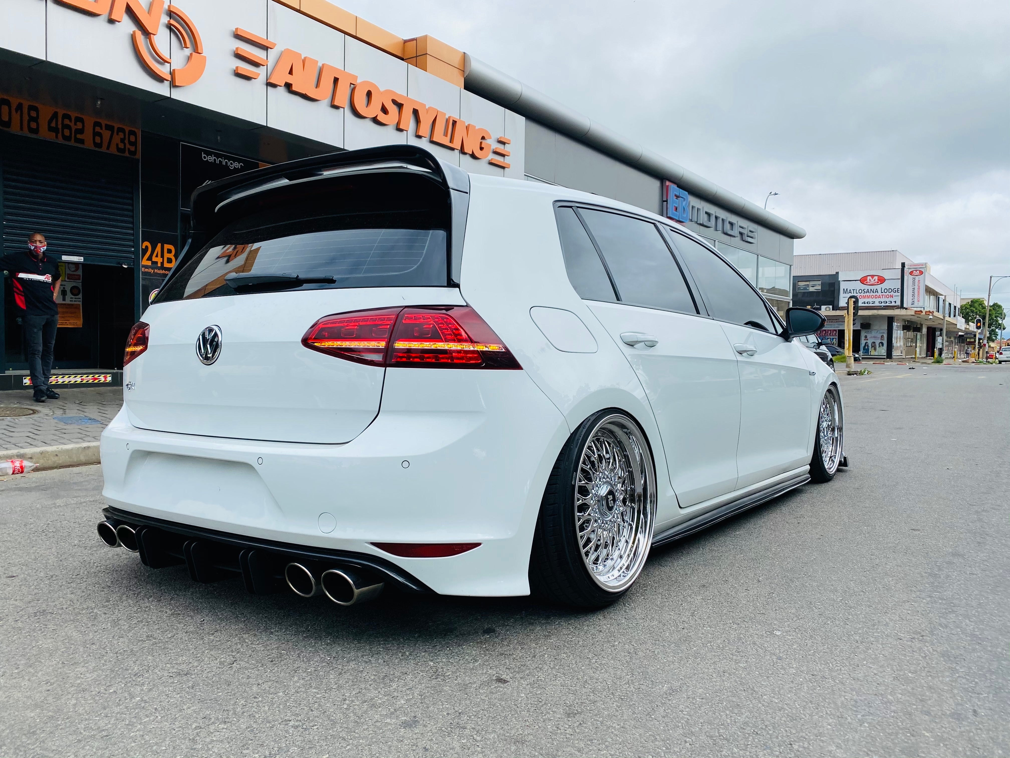 18” AS- MESH 5/112 5/114 SILVER CHROME available May 2025