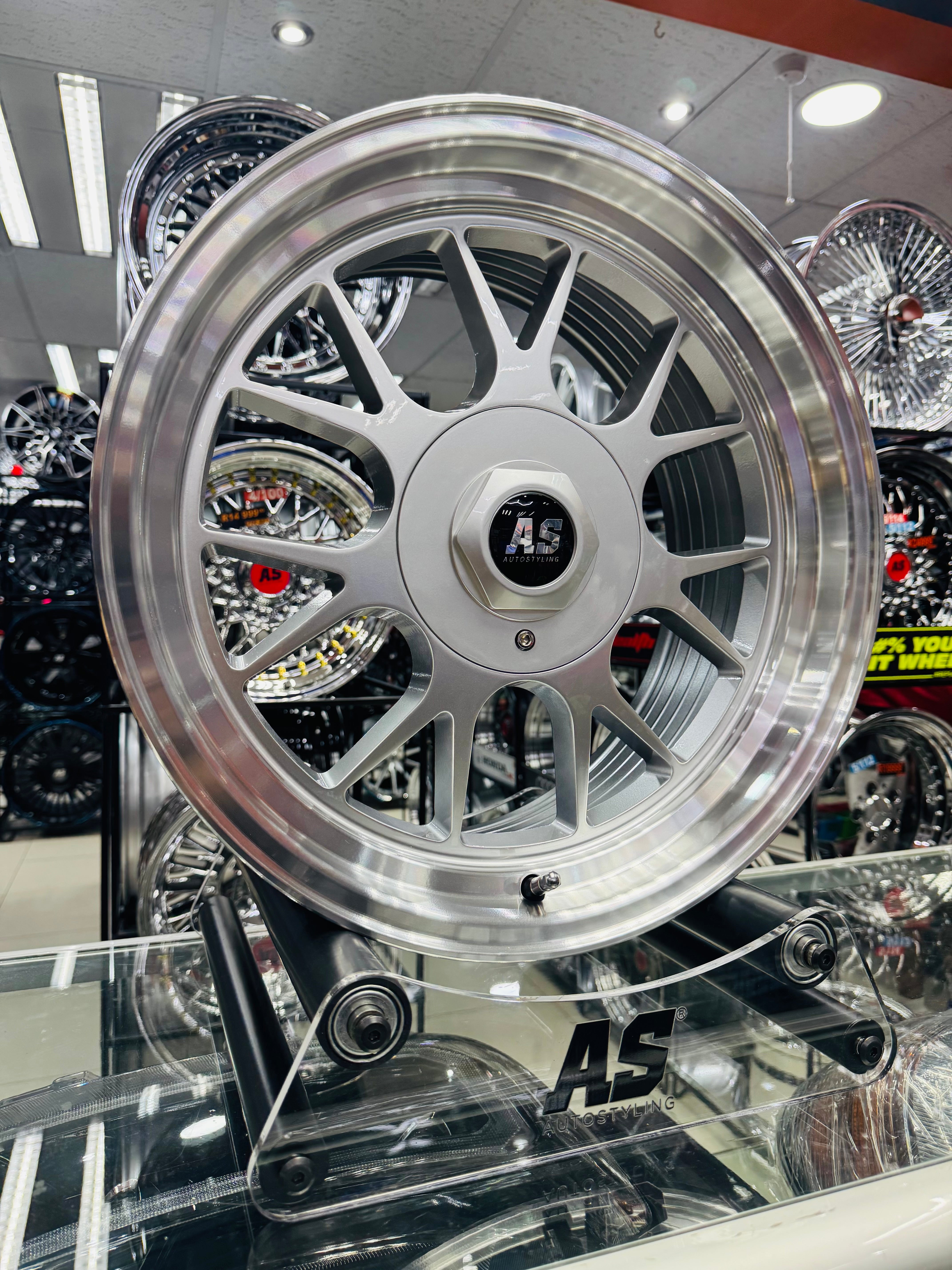 17” AS-HOCK   4/100 & 5/100