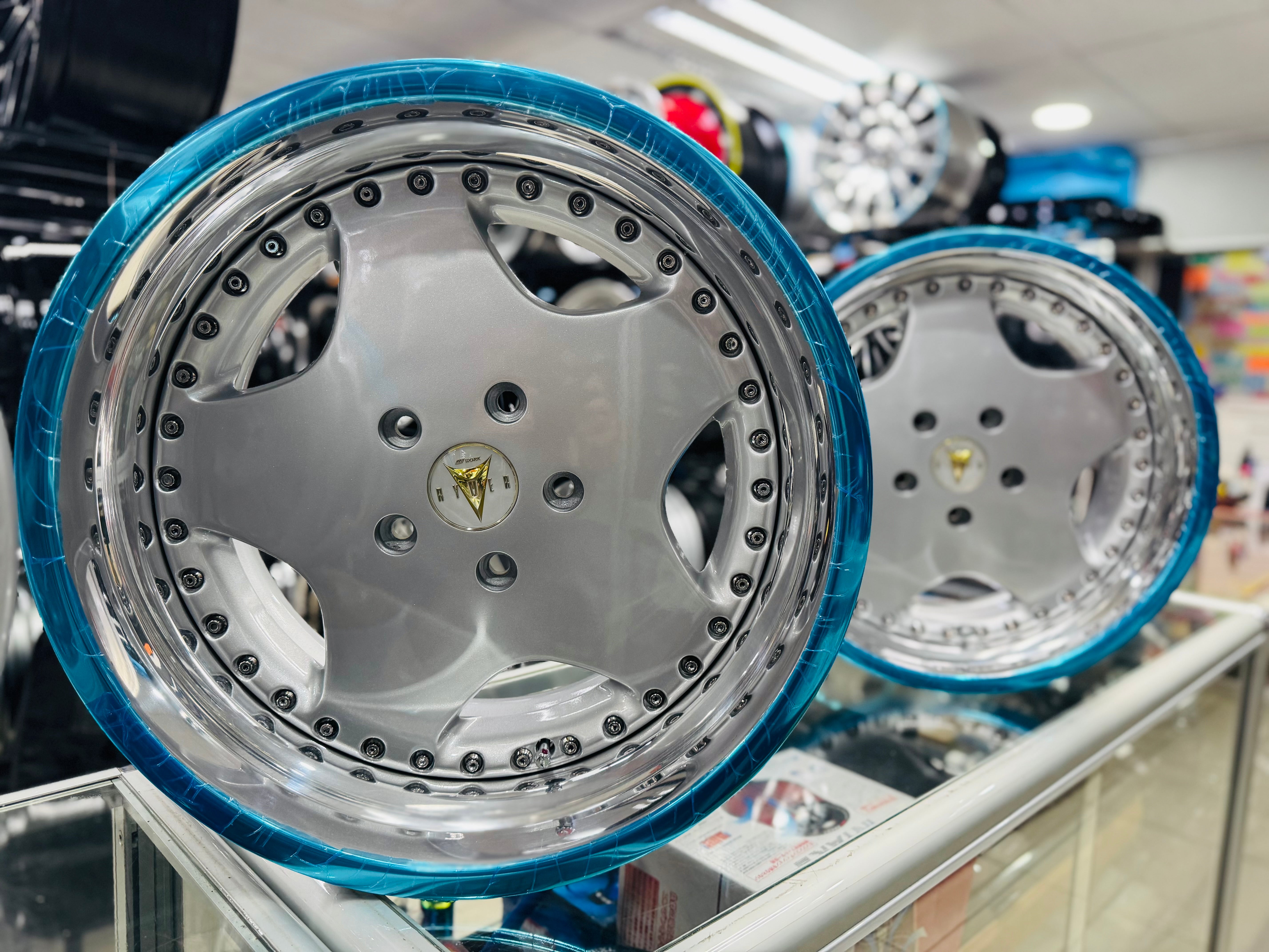 18” WORK RYVER 3 pce split wheels 5x120  pcd