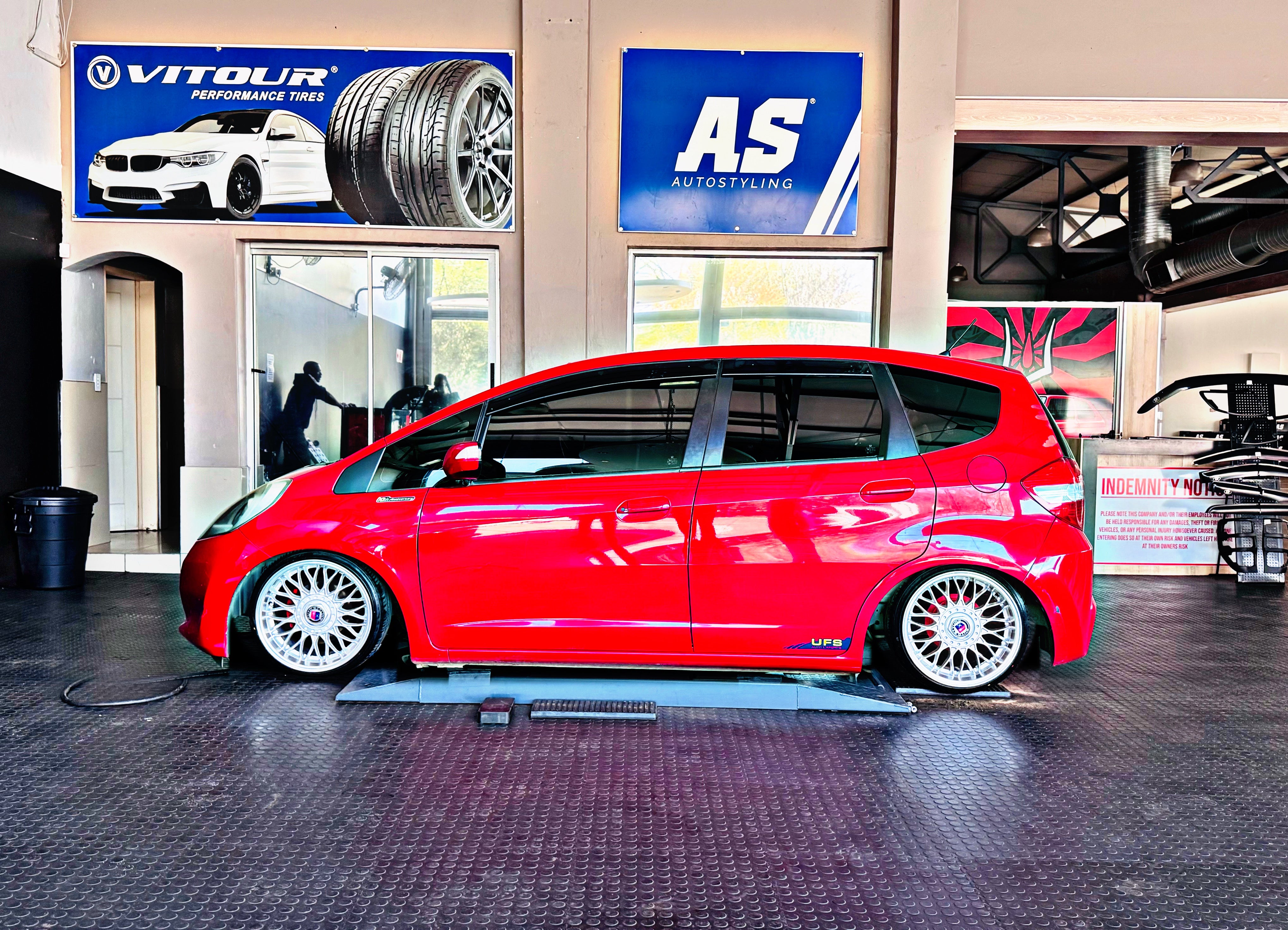 16” AS-VURA MESH / JETTA VR6 click on description for specs