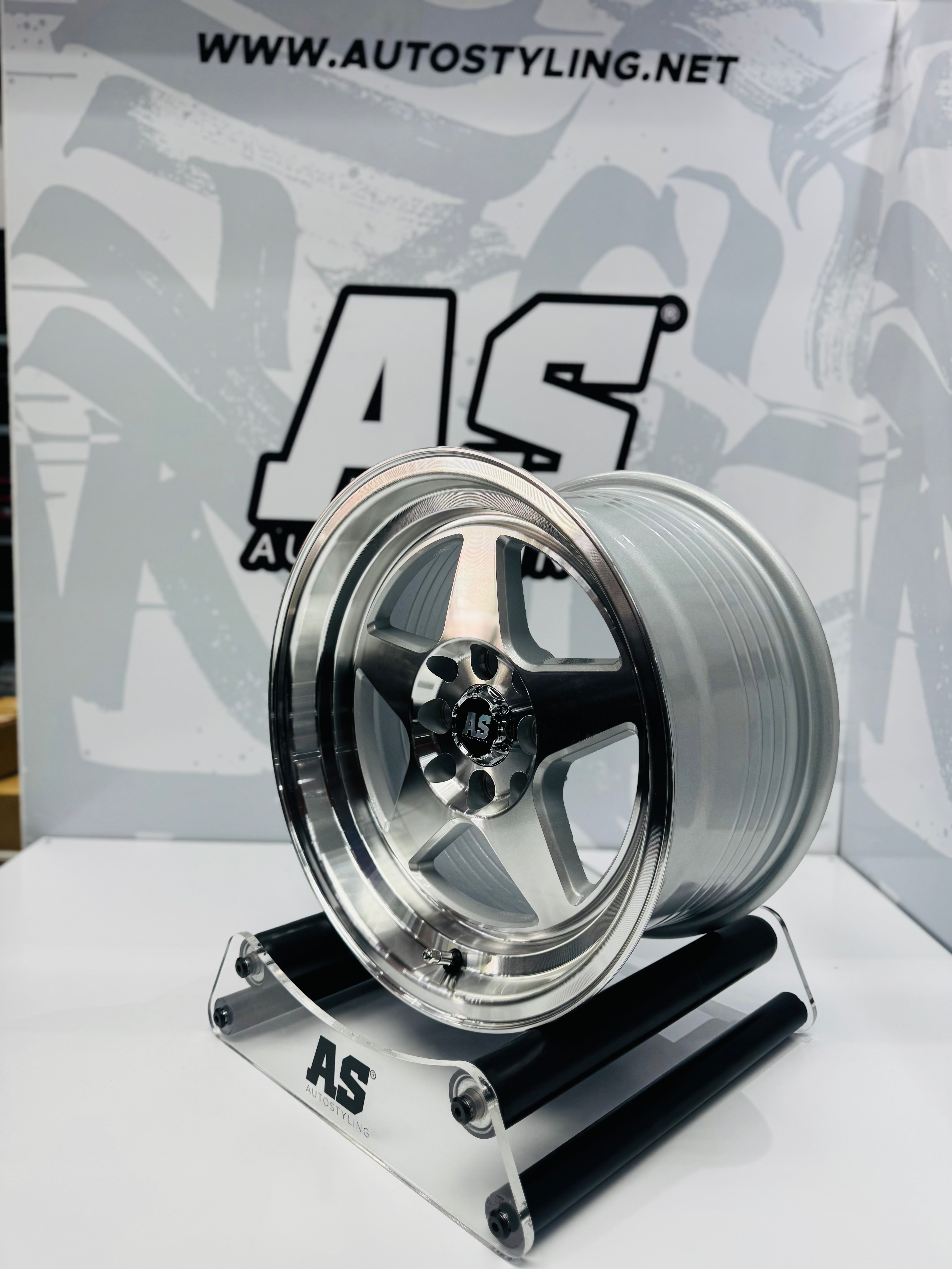 15” AS- APEX 4x100 & 4x114 MACHINE SILVER