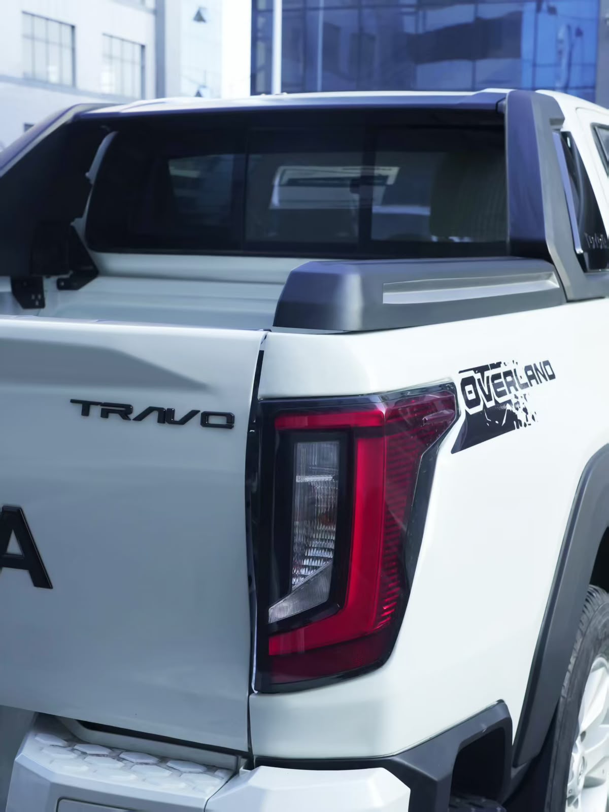 Toyota Hilux (15-On) Travo Style Conversion Body Kit
