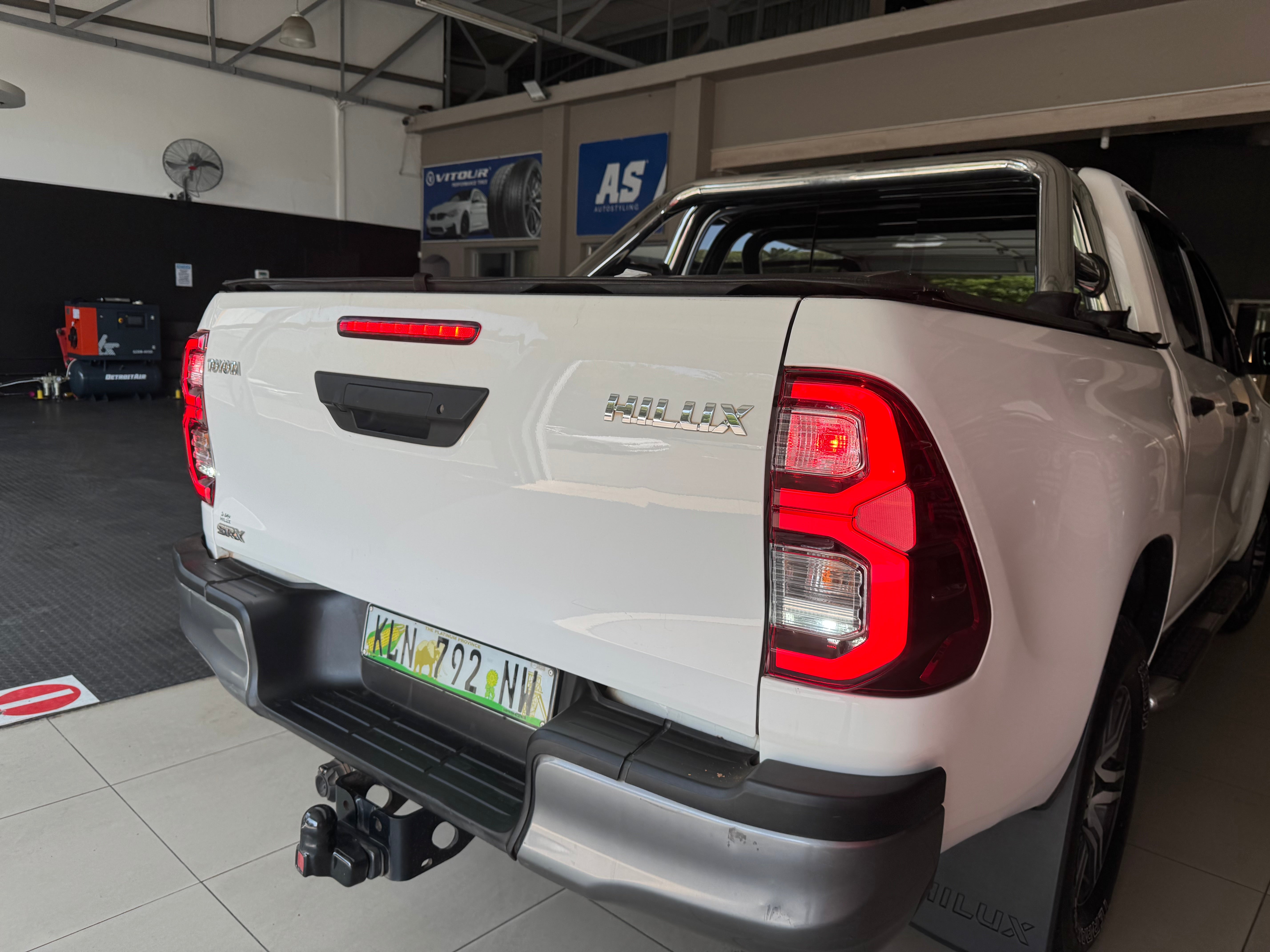 GD6 style Toyota Hilux Vland LED Tail Lights With Dynamic Welcome Lighting