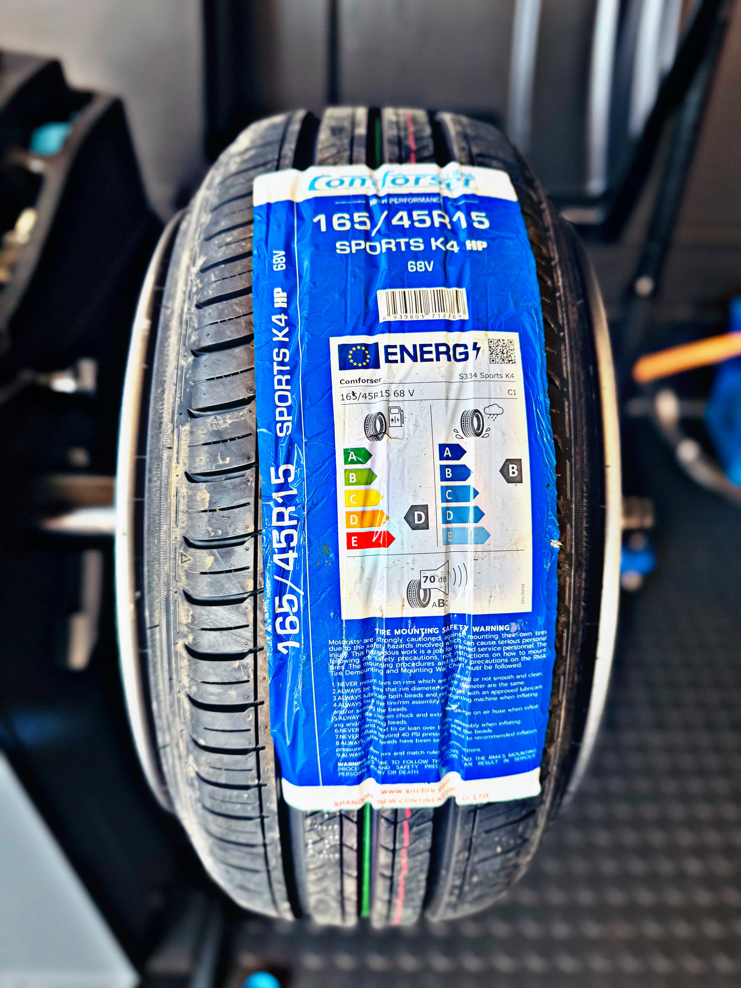 165/45/15 COMFORSER STRETCH TYRE