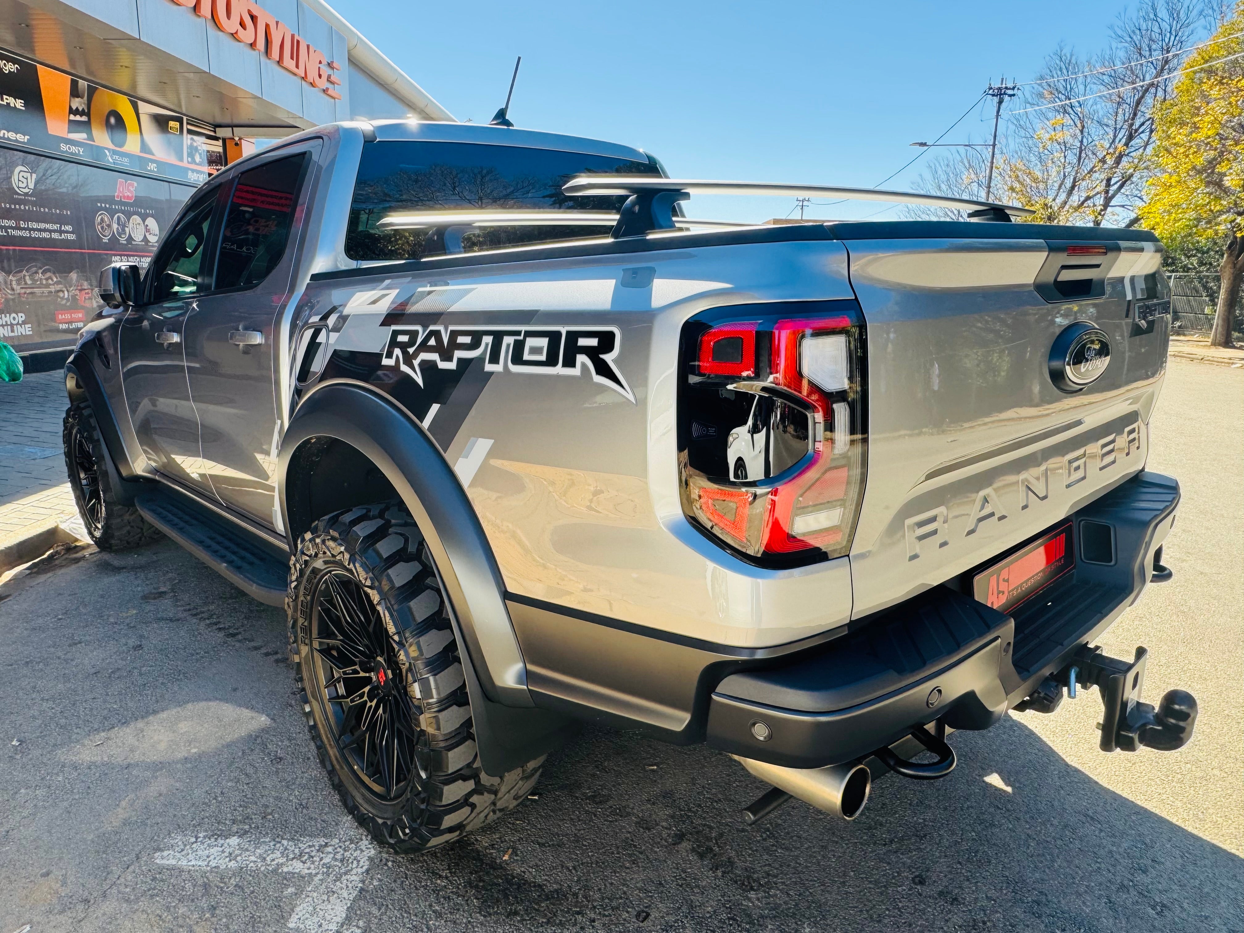 AR-Line cross  BAR FOR MOST BAKKIES
