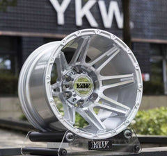 15″ YKW 5611 6/139 10j Alloy FAT BOY bakkie wheels