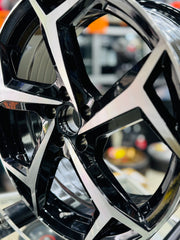 17”M7077  POLO8 AW RLINE 5/100