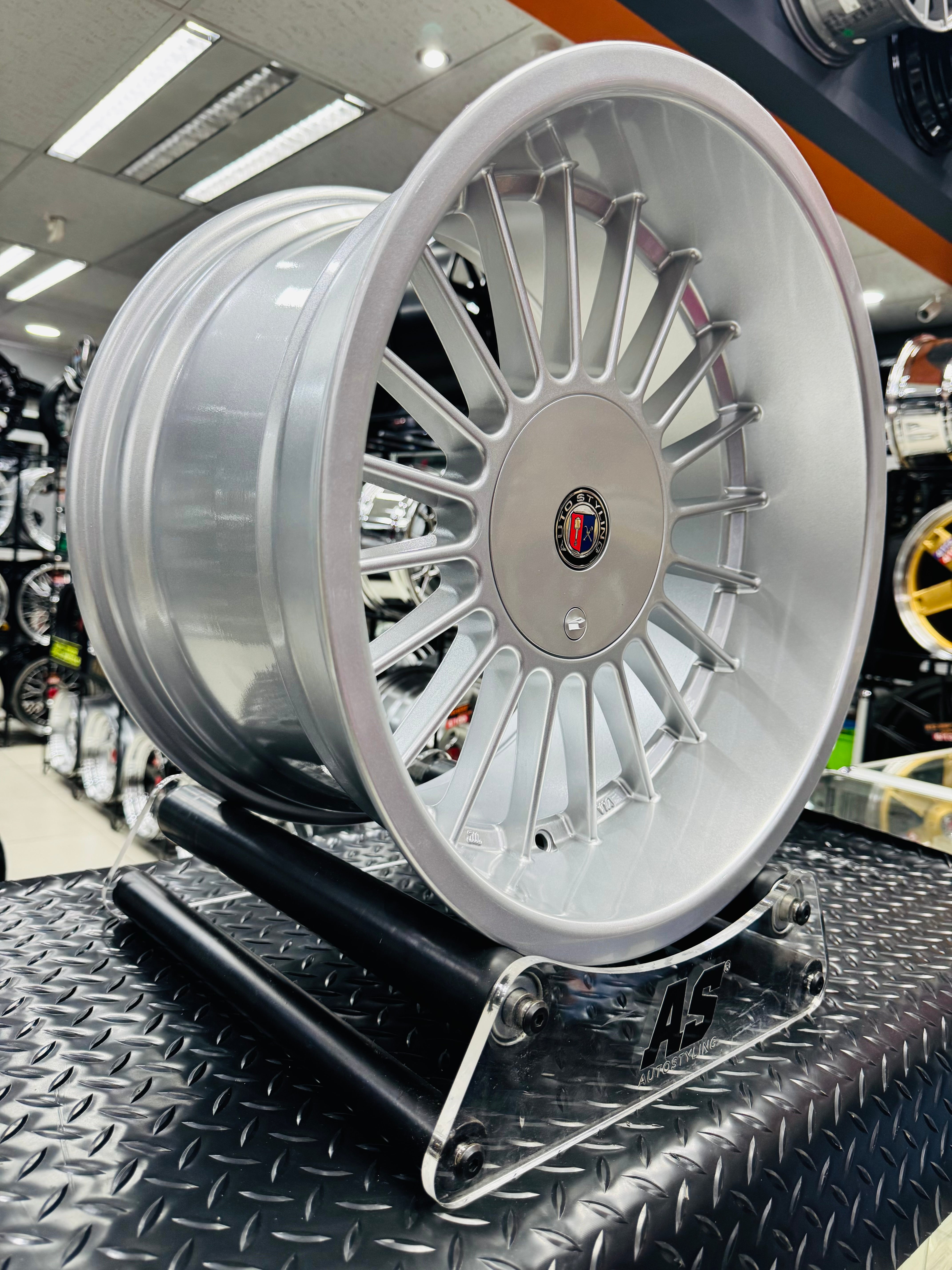 17” AS- ALPINA CLASSIC DEEP DISH RIMS