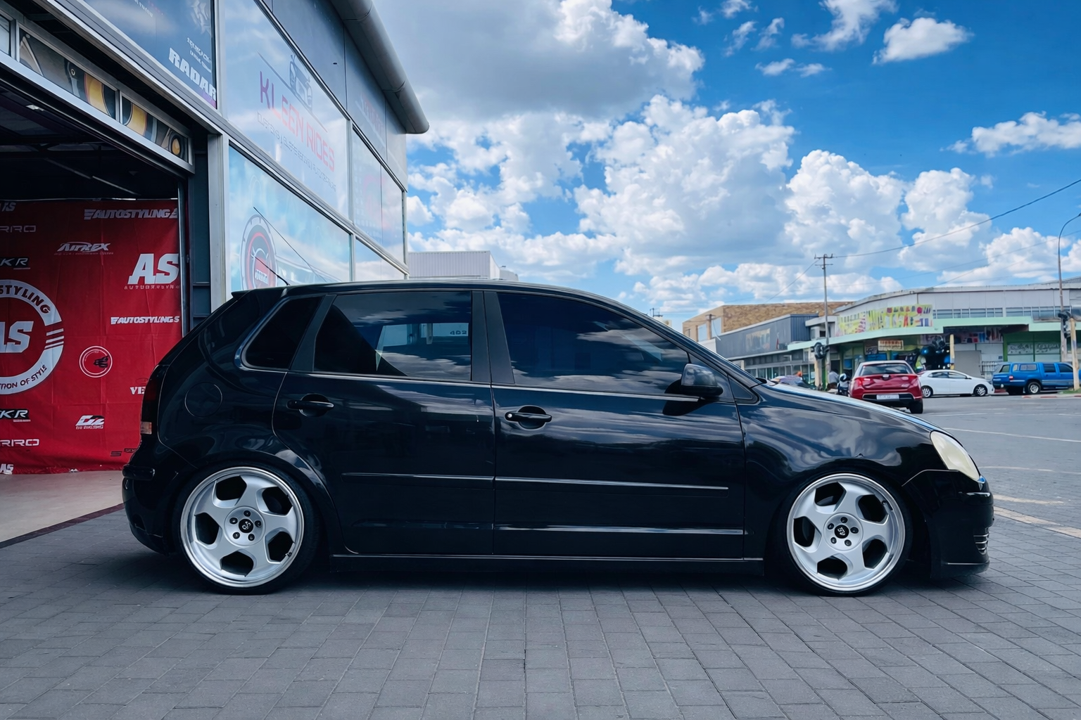 17” AS- THROWING STARS  5/100 SILVER RIMS - Autostyling Klerksdorp