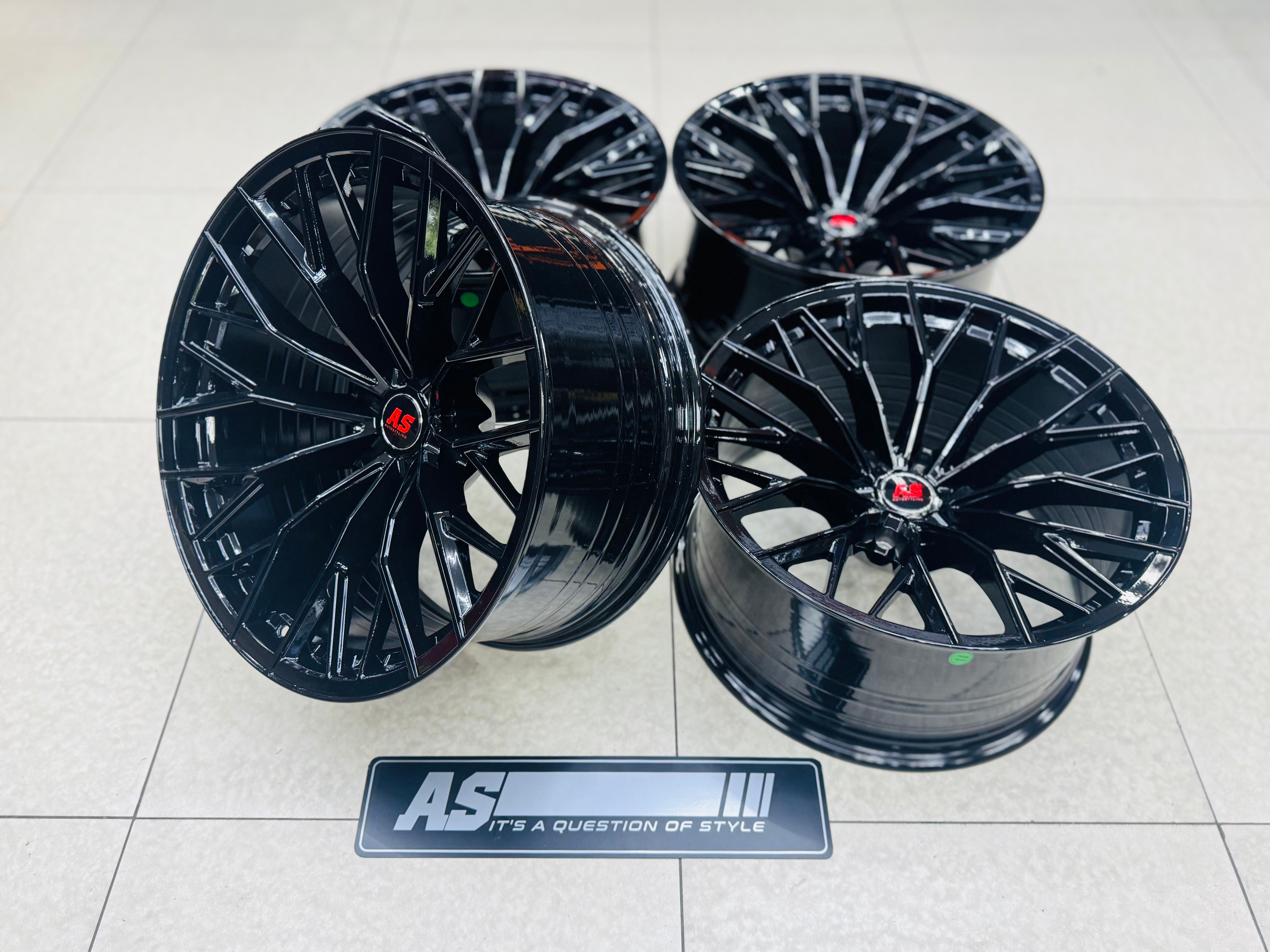 20” CONCAVO 06 GLOSS BLACK  BAKKIE RIMS 6/139 PCD