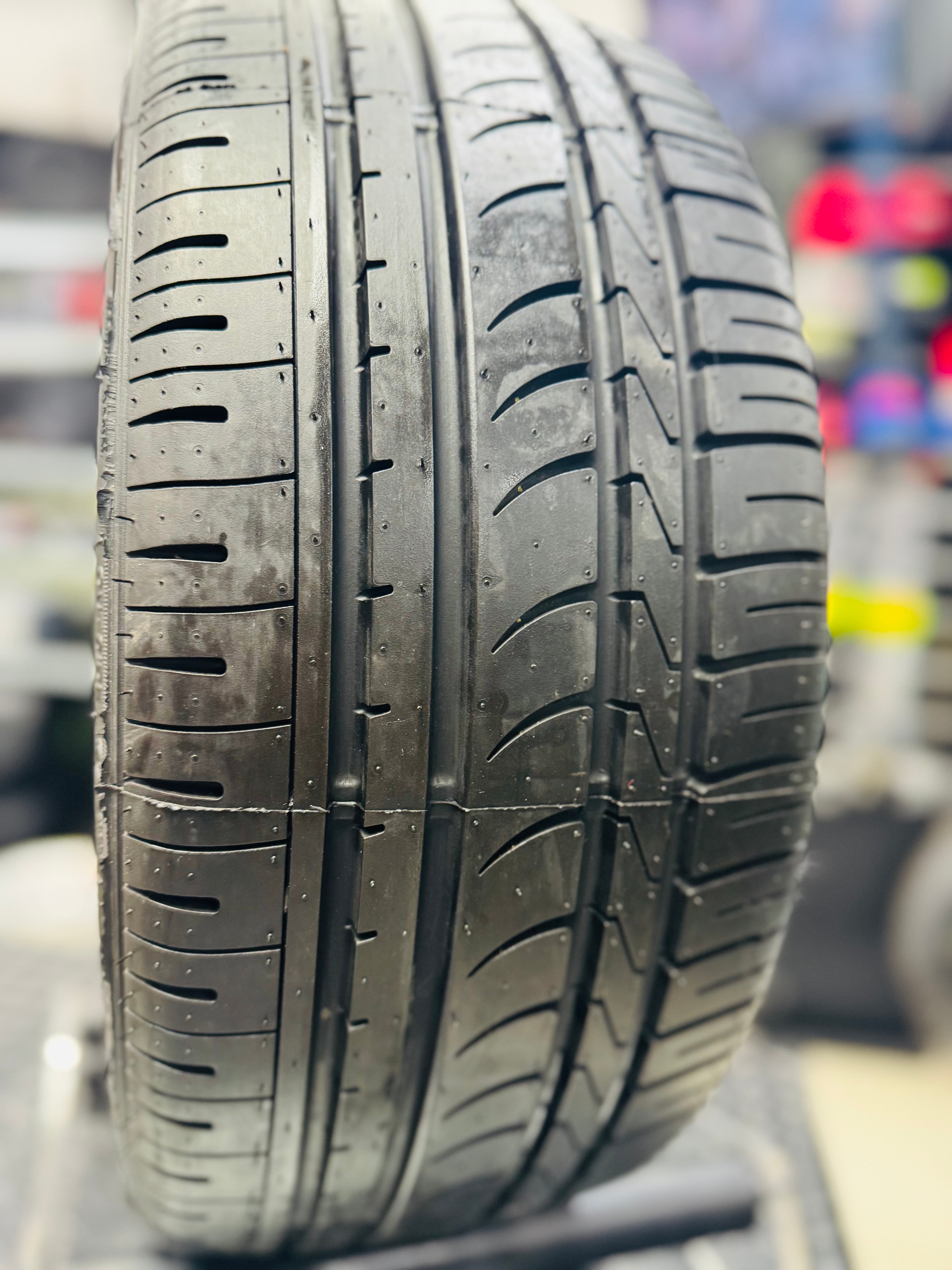 205/40/17 SUMITOMO TYRE ( used ) 93% life 7.5mm tread