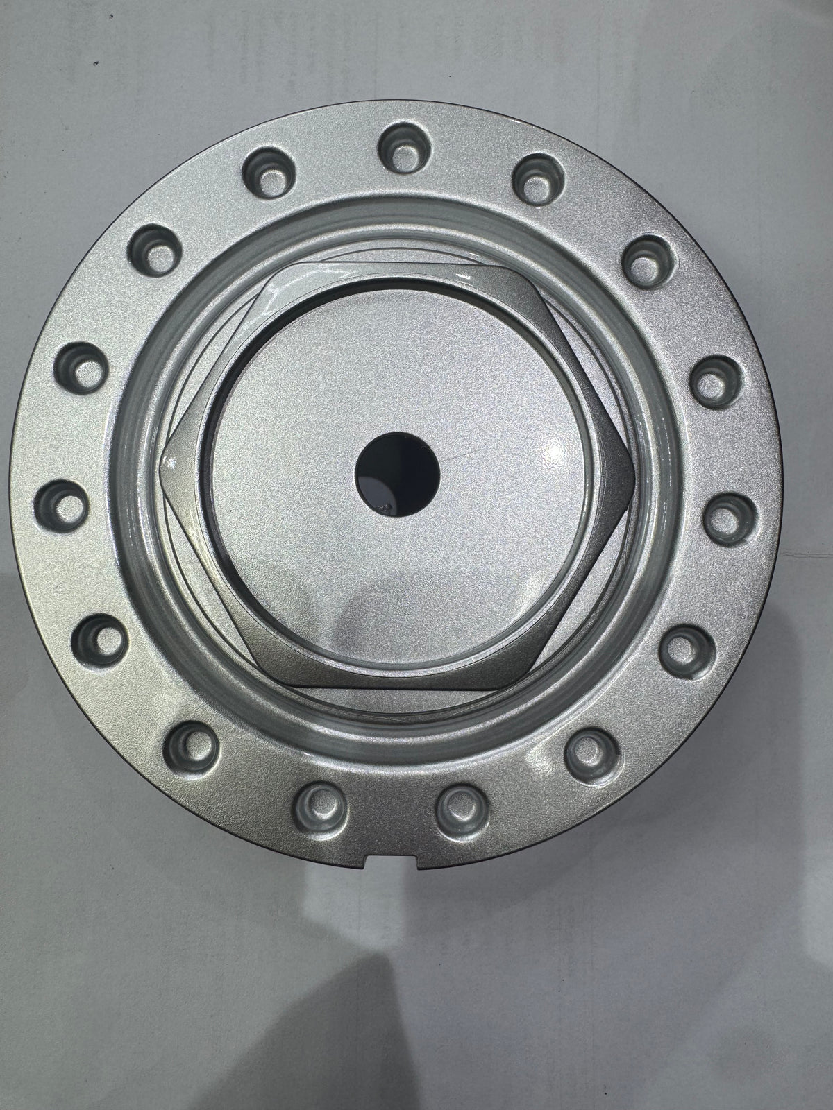 Centre caps for 16 AS Vura  RIMS