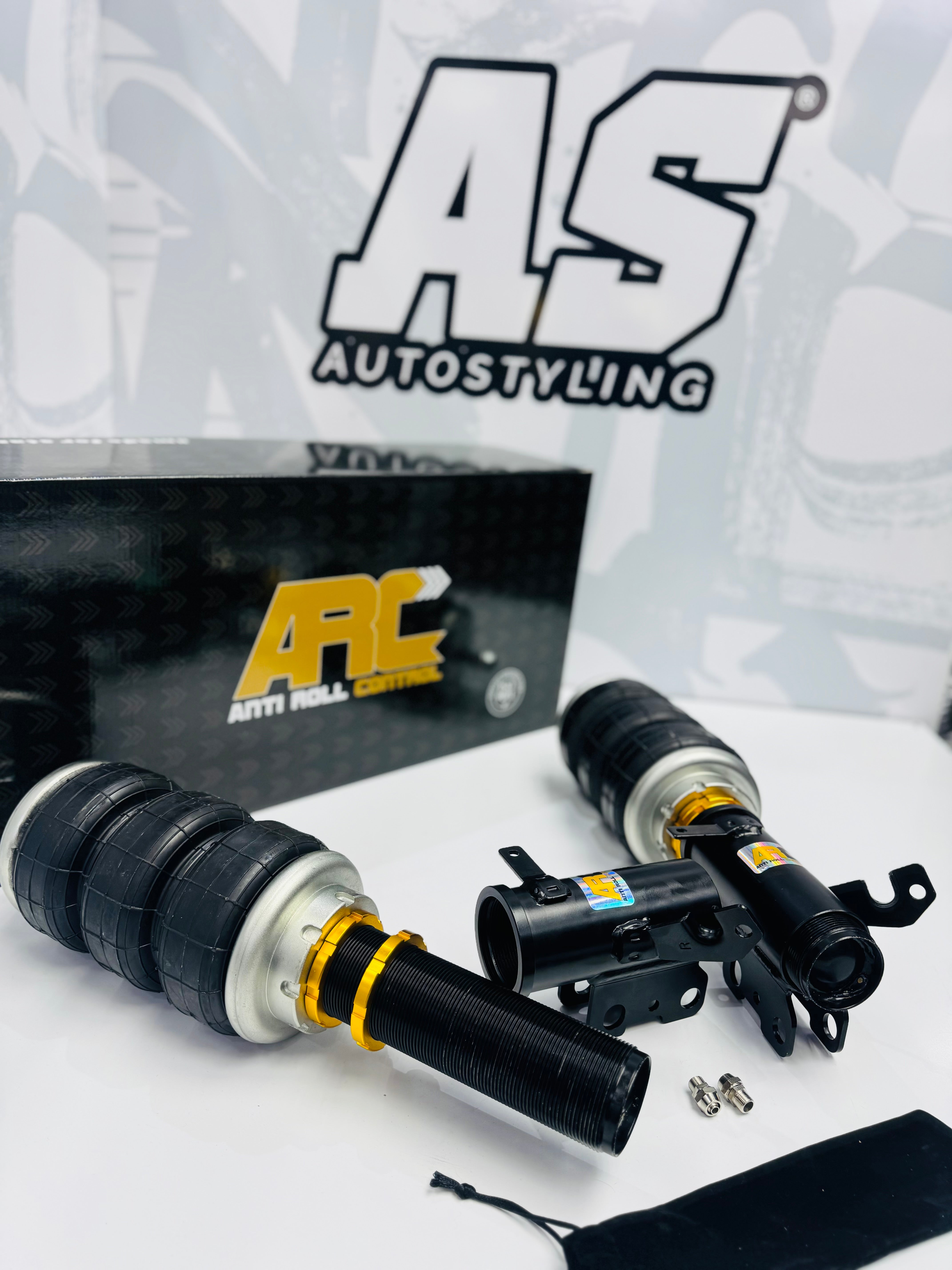 TOYOTA E9/10 ARC  AIR SUSPENSION STRUTS FRONTS HEIGHT ADJUSTABLE