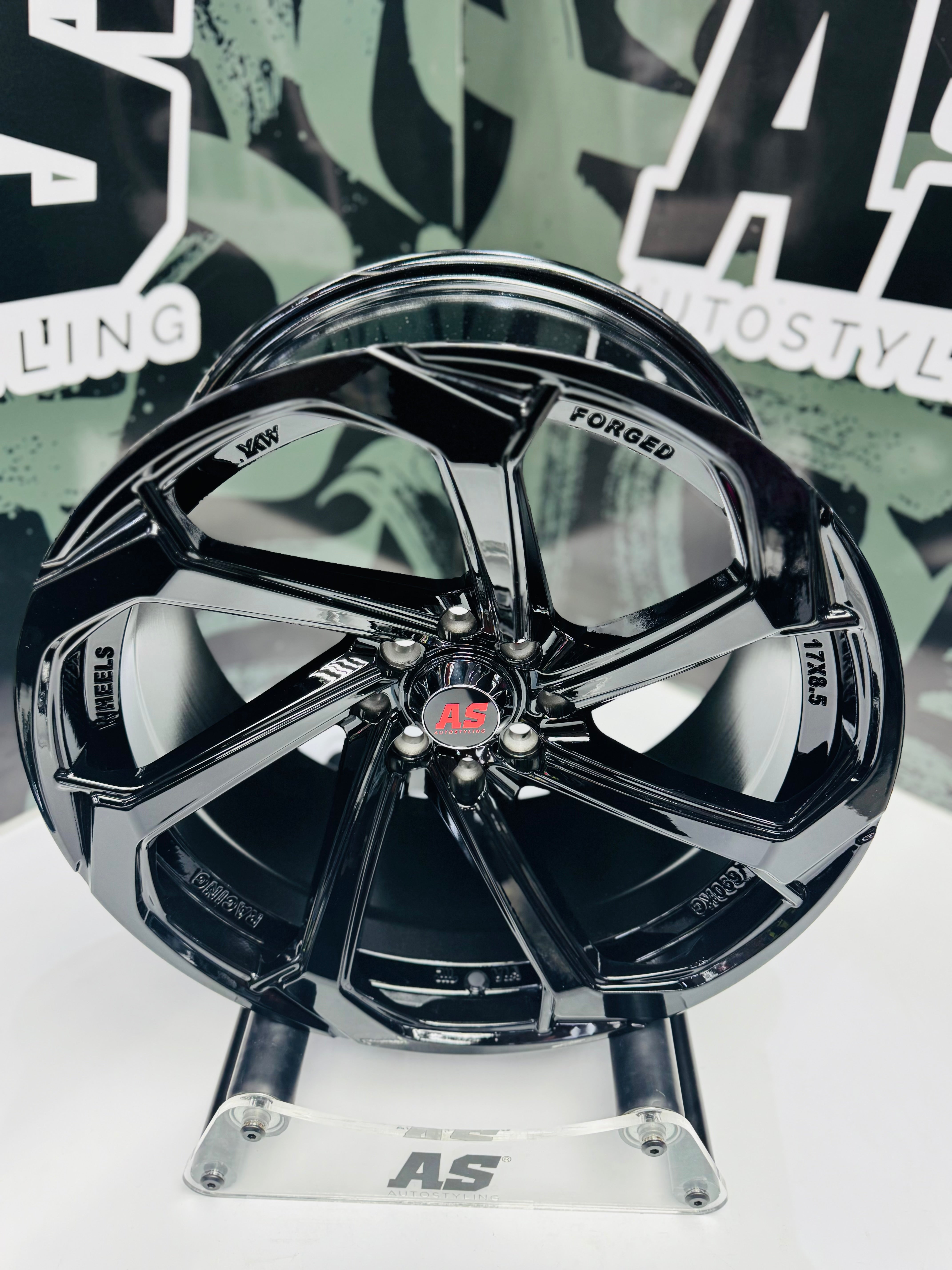 17” YKW 7038 4x100 or 4x114 & 5x100 or 5x114 rims - Autostyling Klerksdorp