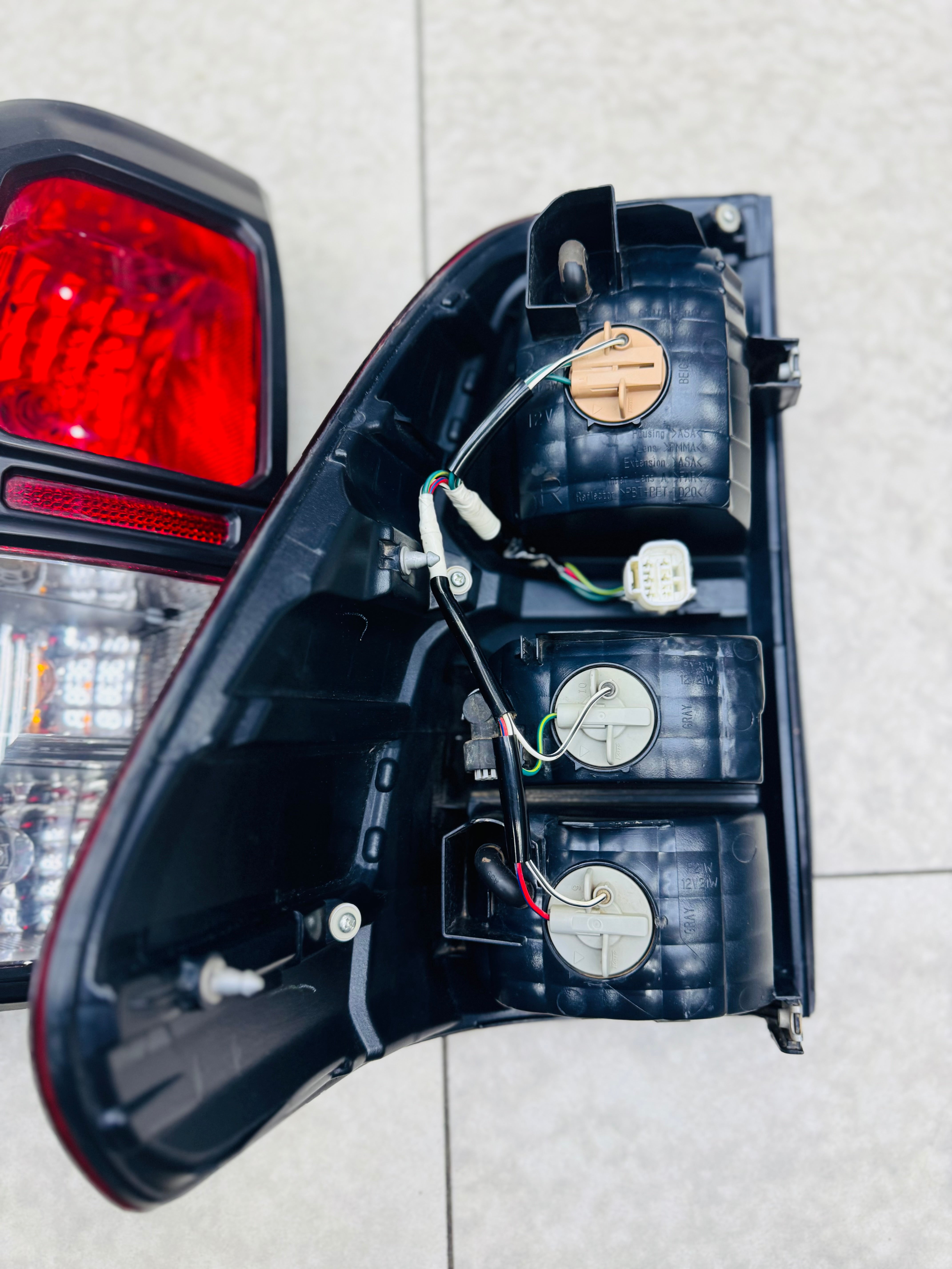 Toyota Hilux 2016+ OEM TAILLIGHTS