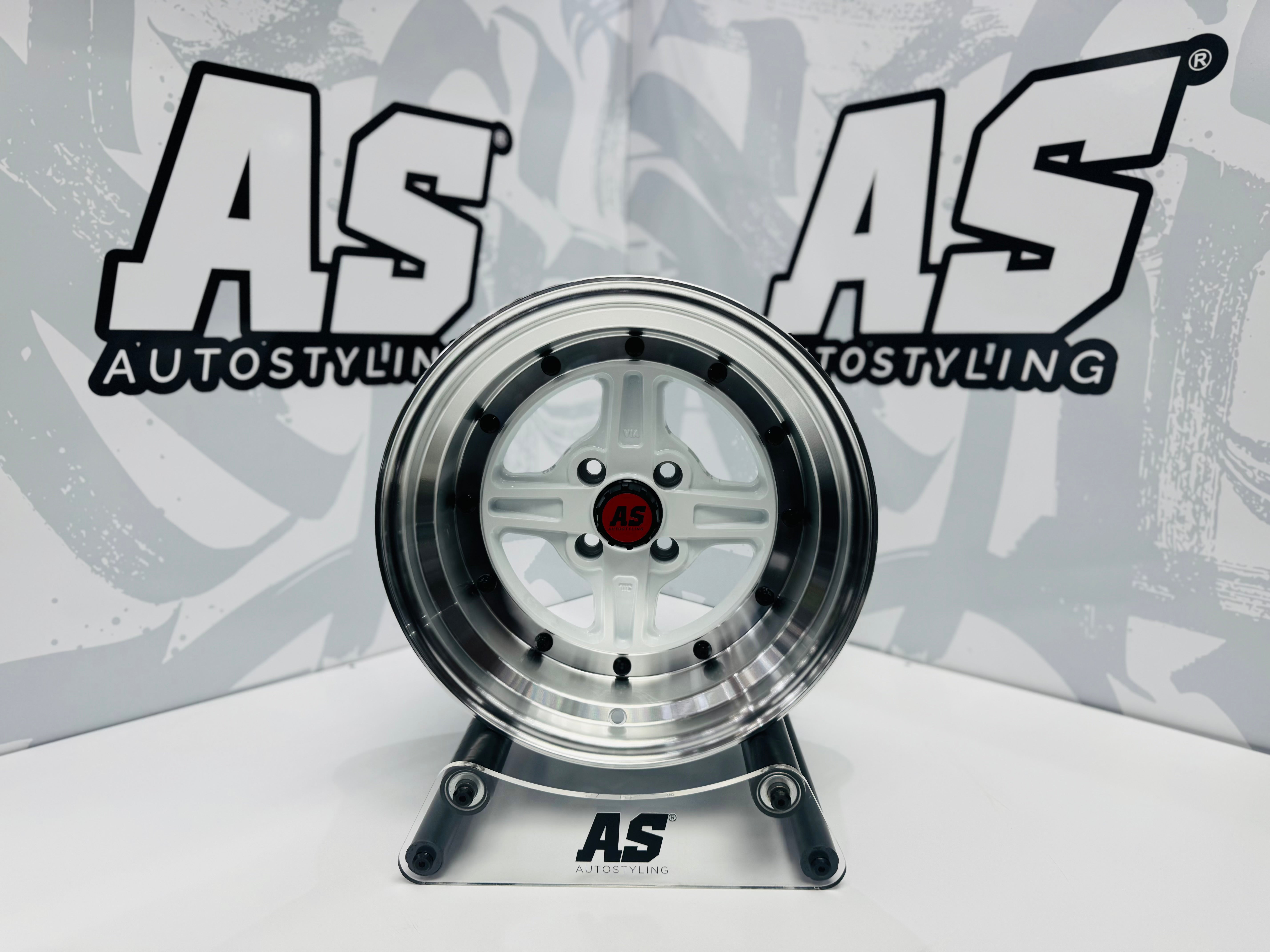 15” AS-E40 4/100  WHITE