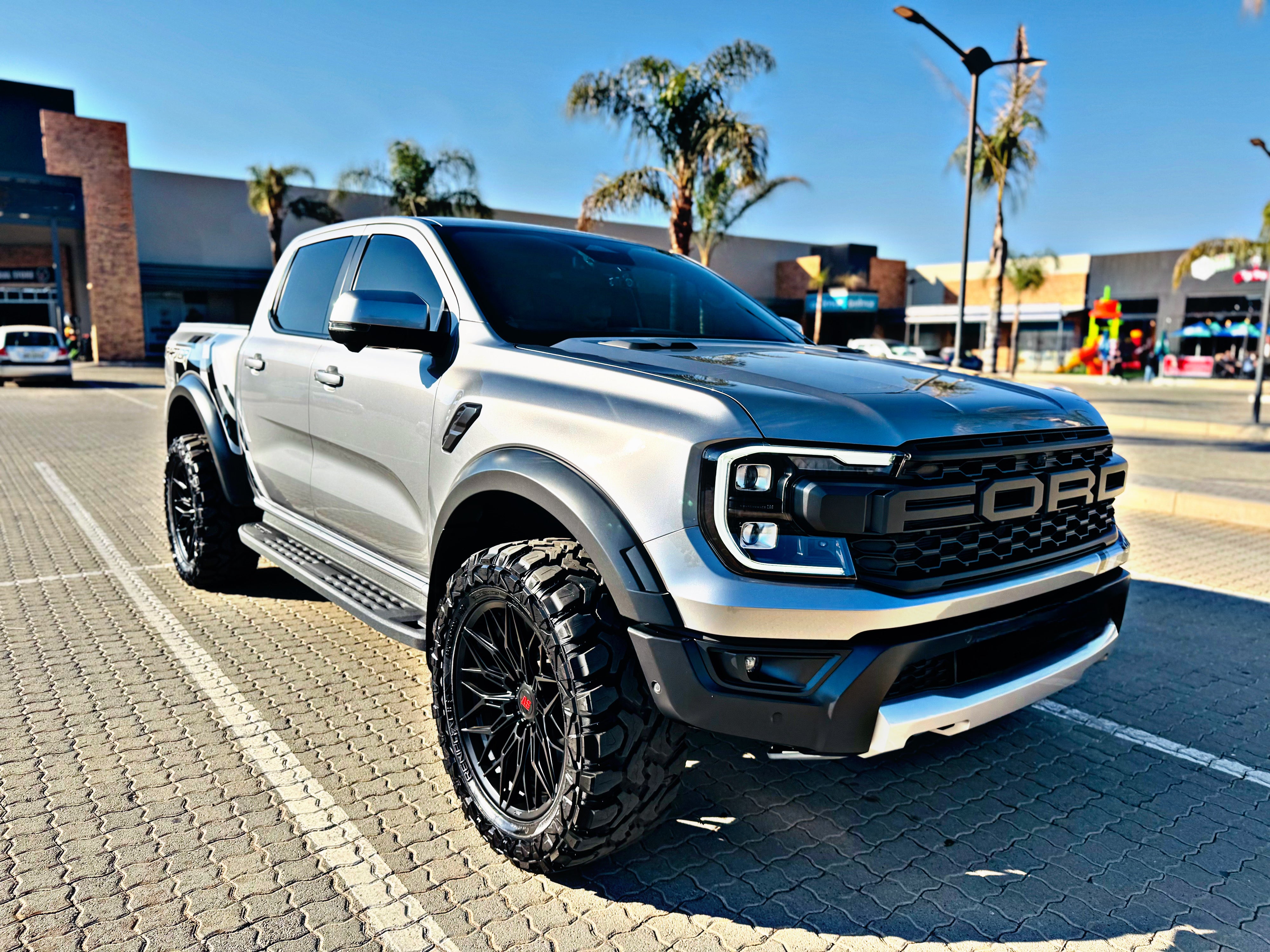 20” CALIFORNIA AS 340  BAKKIE RIMS 6/139 PCD