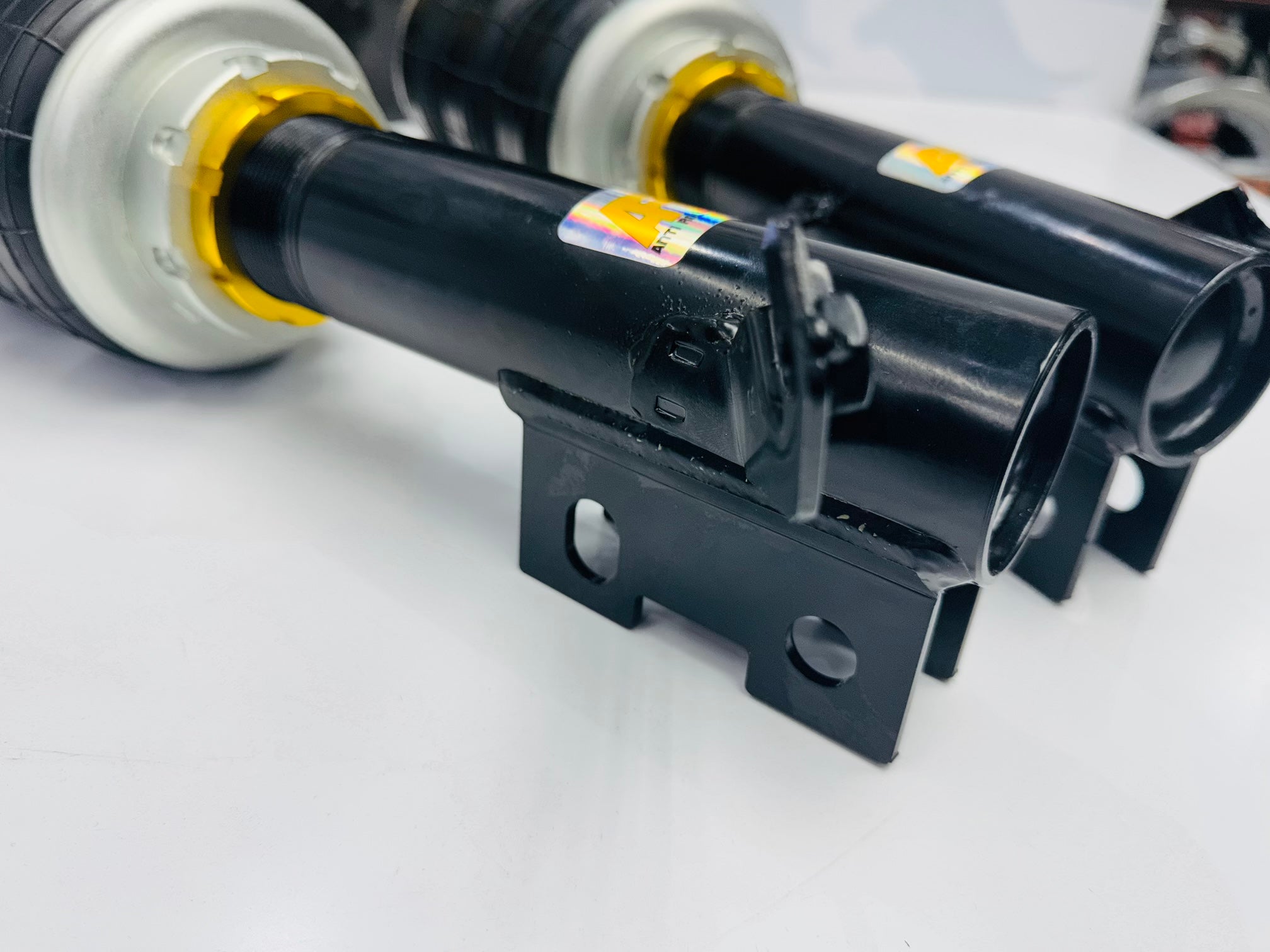 TOYOTA E9/10 ARC  AIR SUSPENSION STRUTS FRONTS FIXED HEIGHT
