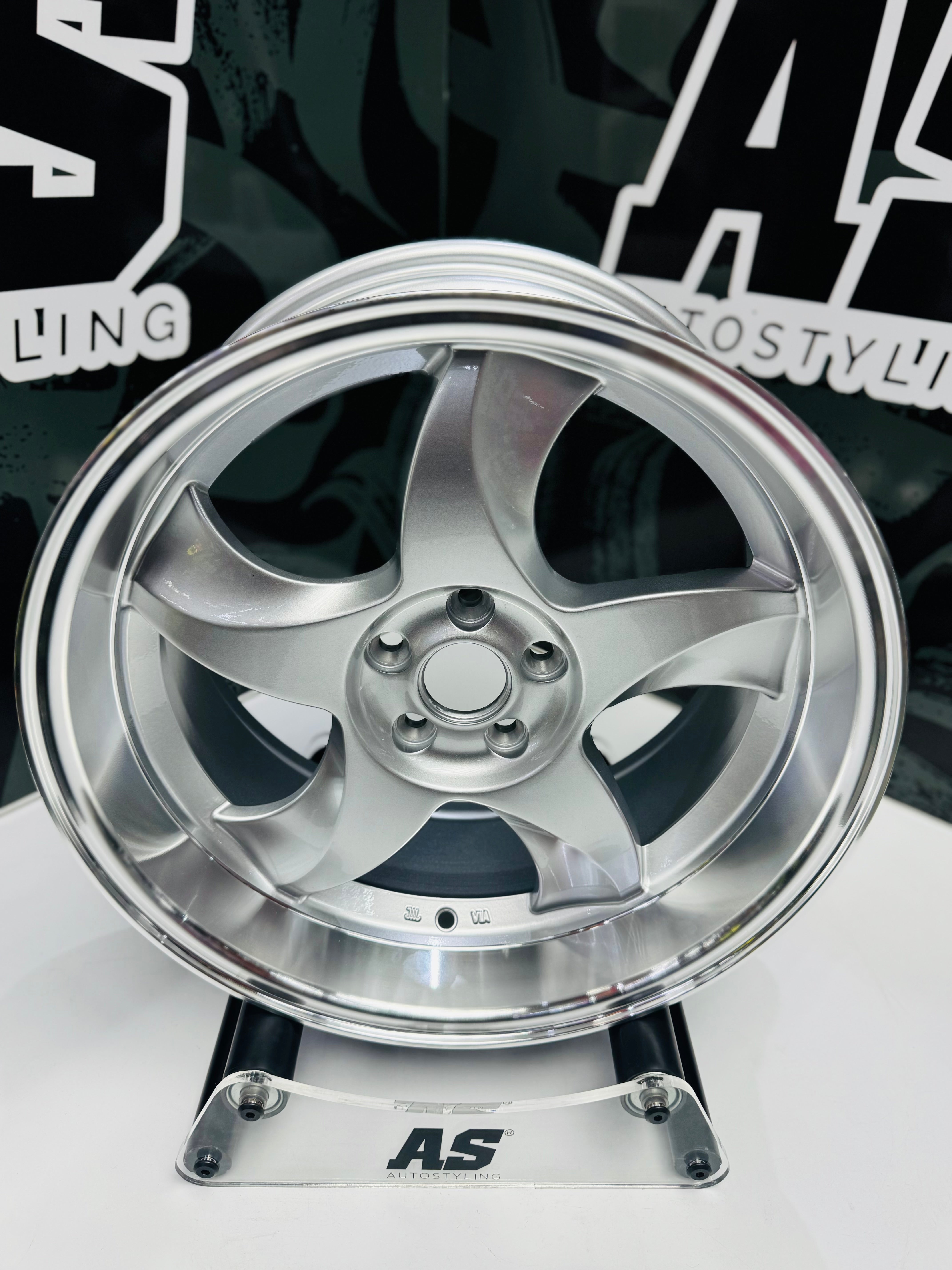 17” AS-RXI BLADES DISHED SILVER - Autostyling Klerksdorp
