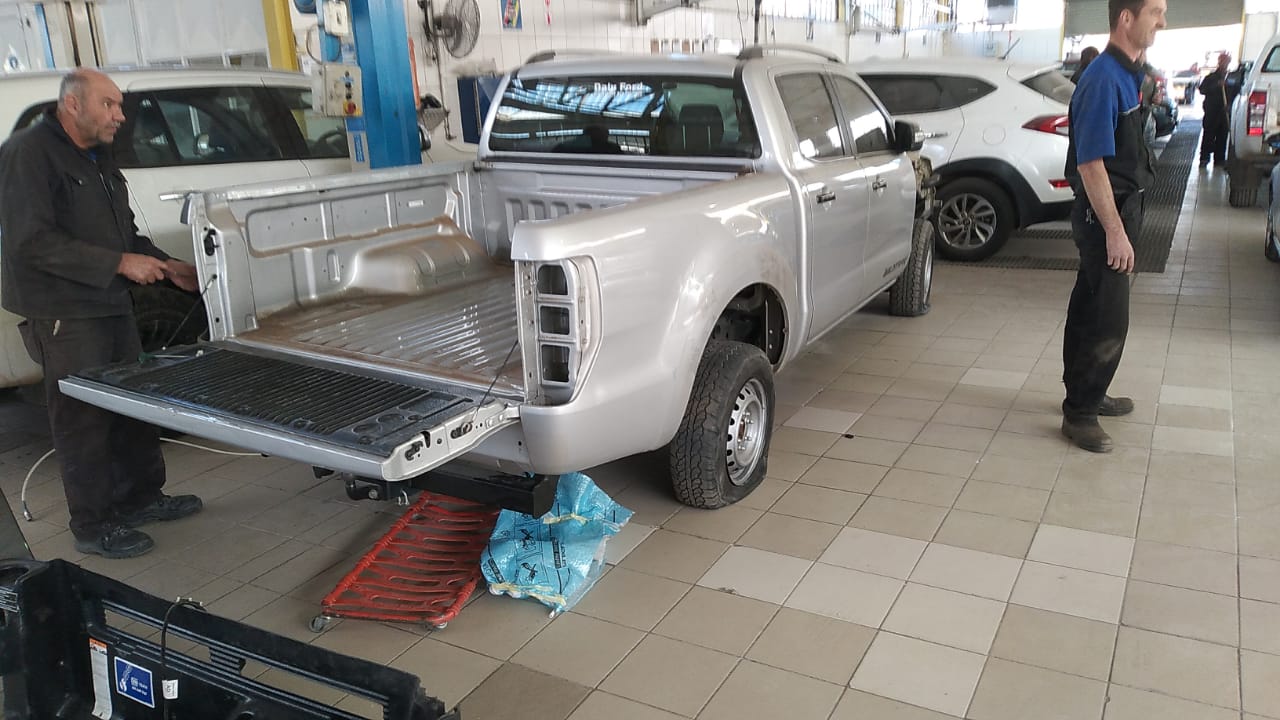 FORD RANGER T6 /T7 to F150 RAPTOR