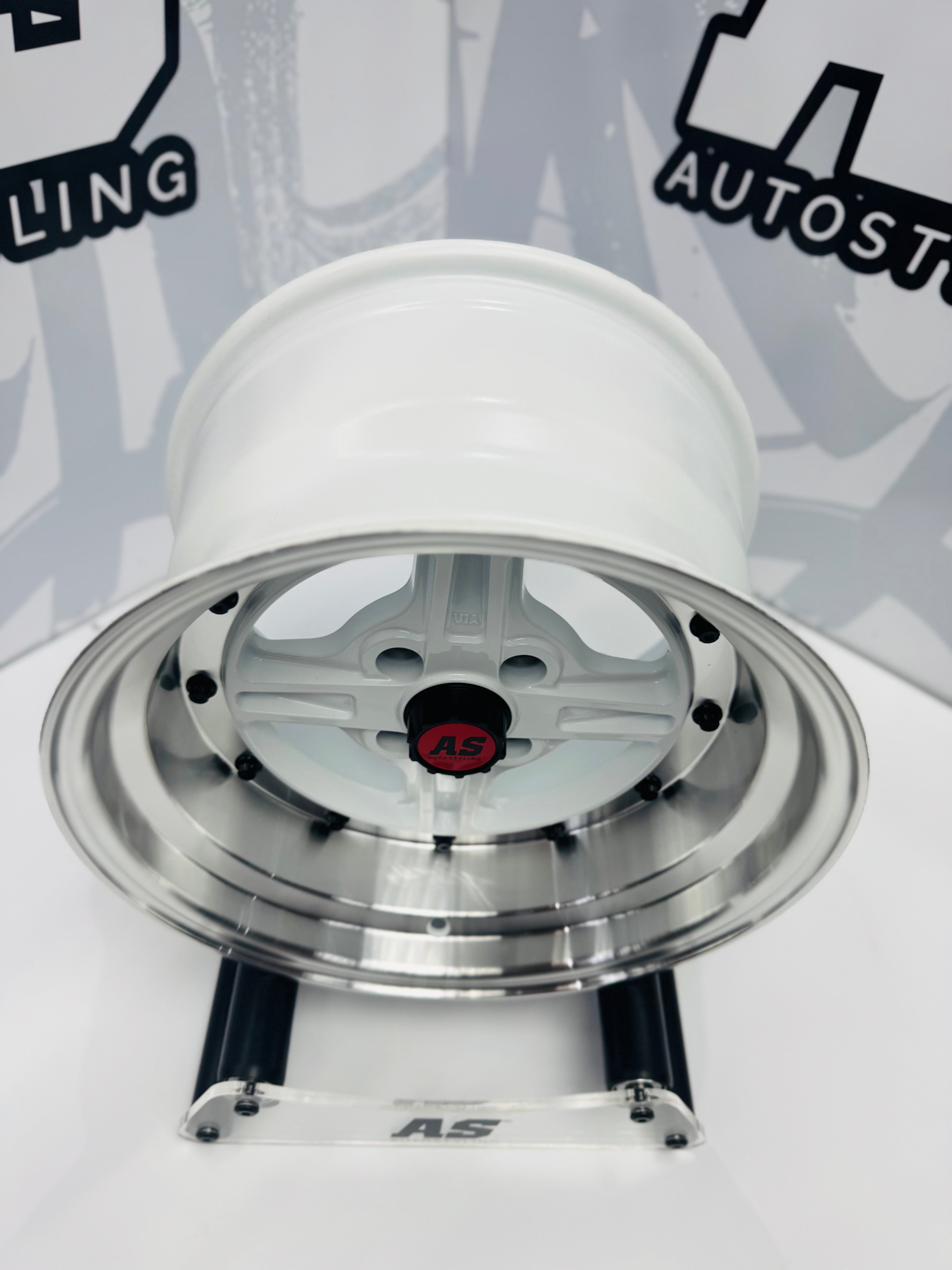 15” AS-E40 4/100  WHITE